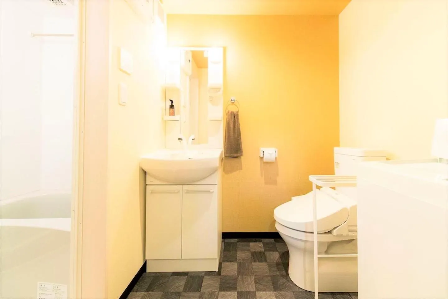 Bathroom in TRIP POD KOMONDO-MACHI