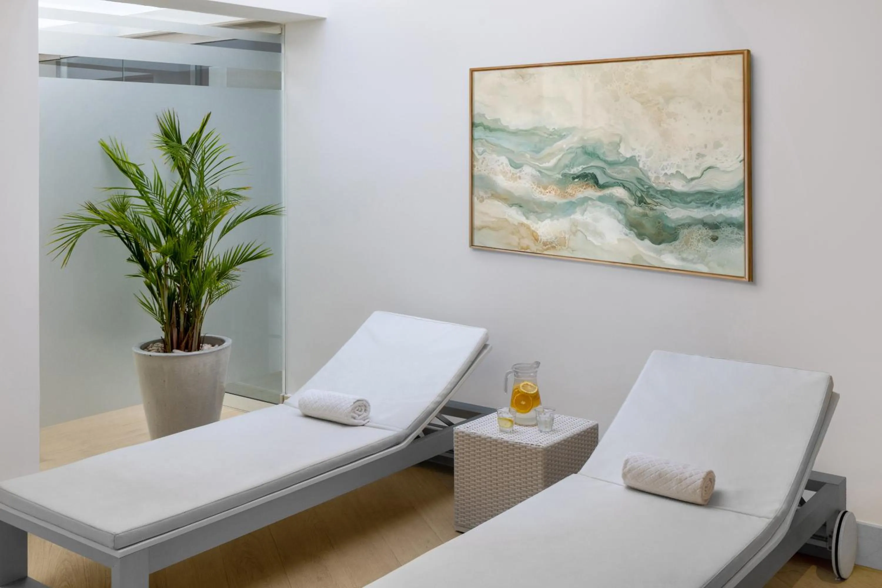 Spa and wellness centre/facilities in Pine Cliffs Gardens