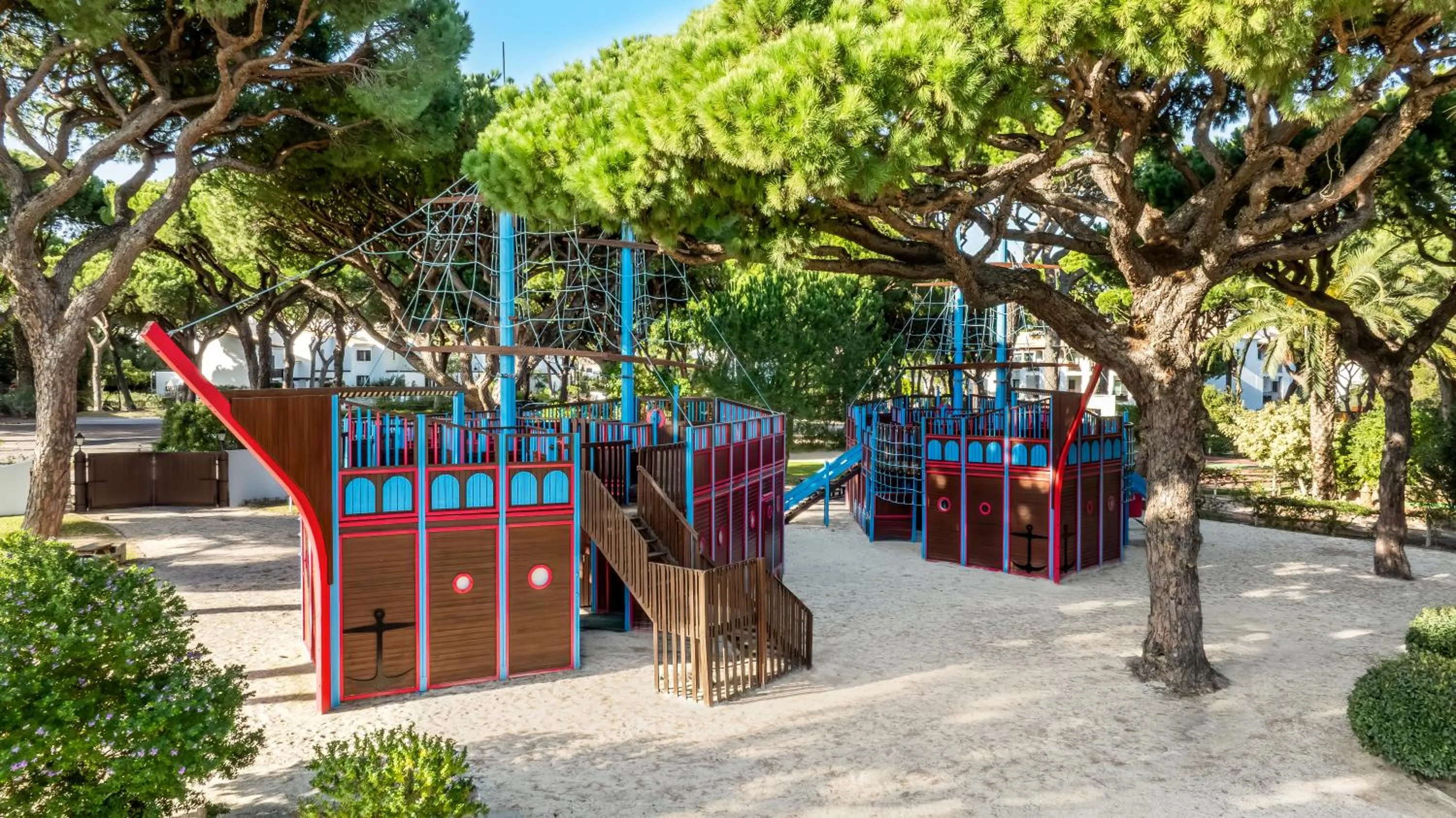 Kids's club in Pine Cliffs Gardens