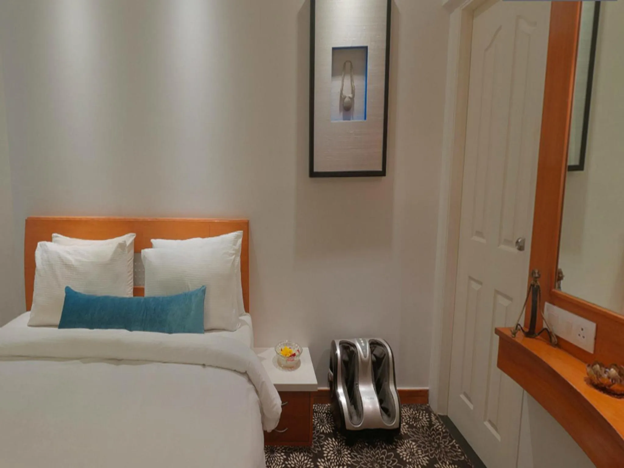 Bedroom, Bed in Melange Luxury Serviced Apartments