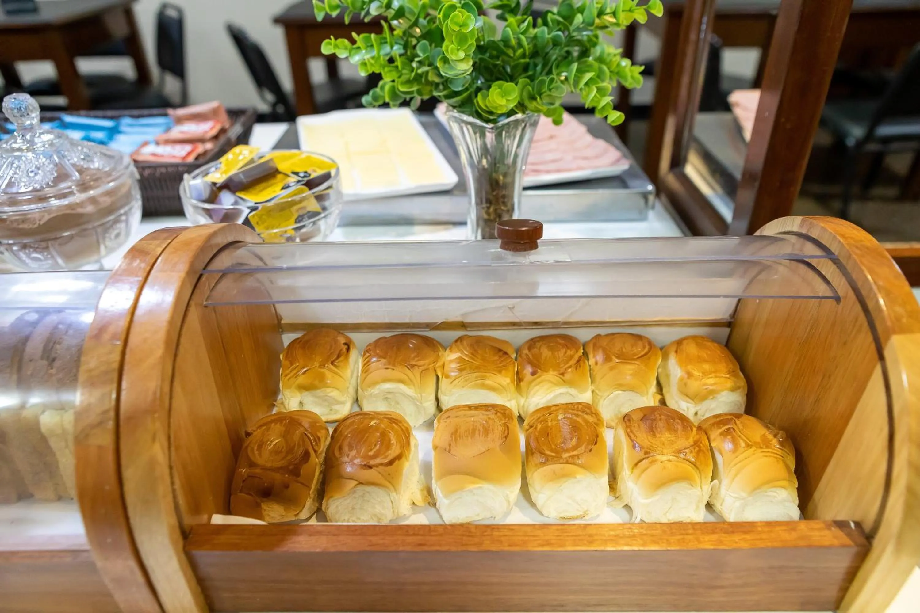 Breakfast in Allegro Hotel