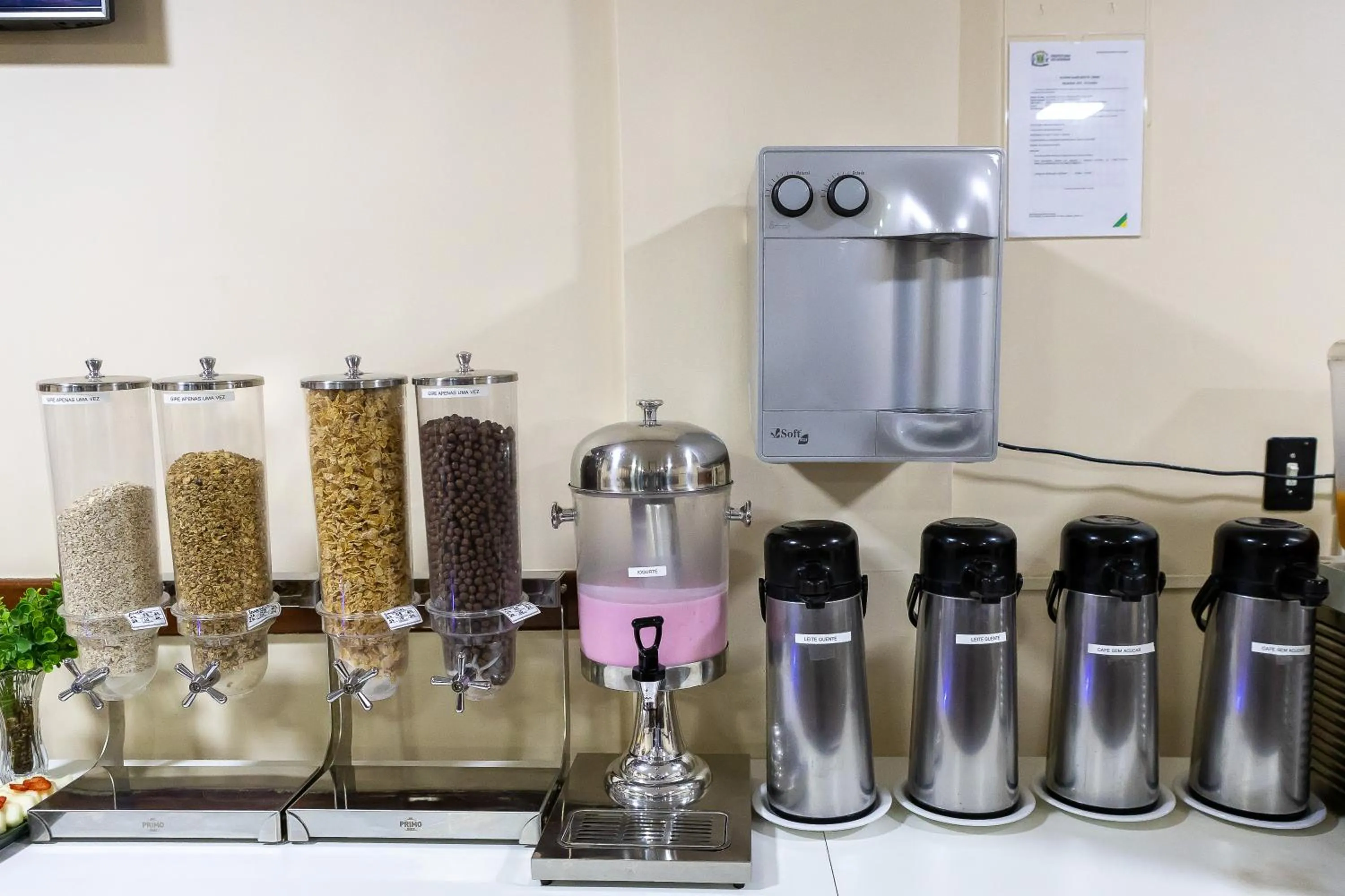 Breakfast in Allegro Hotel