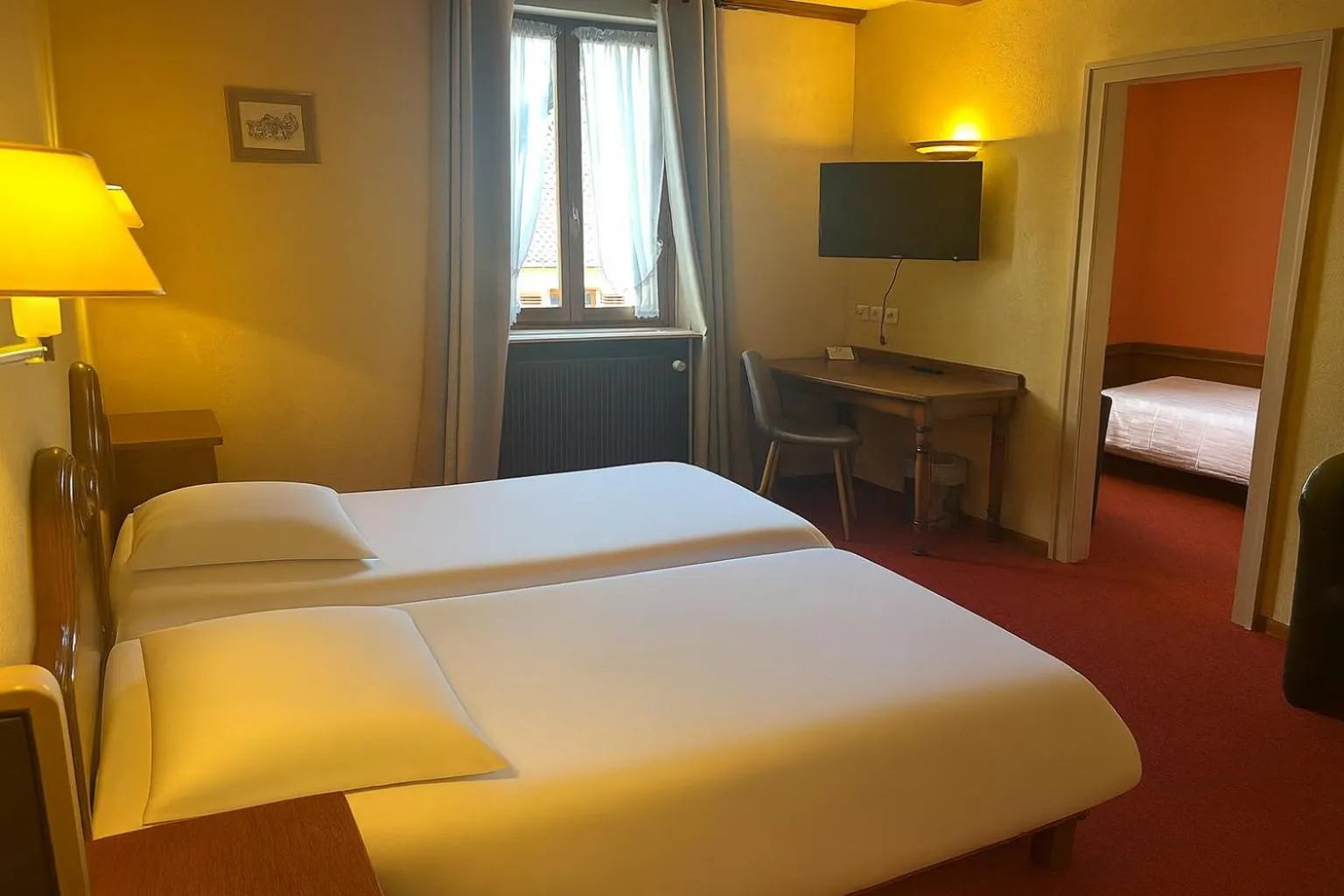 Bed in Hôtel A la Vignette - COLMAR-NORD