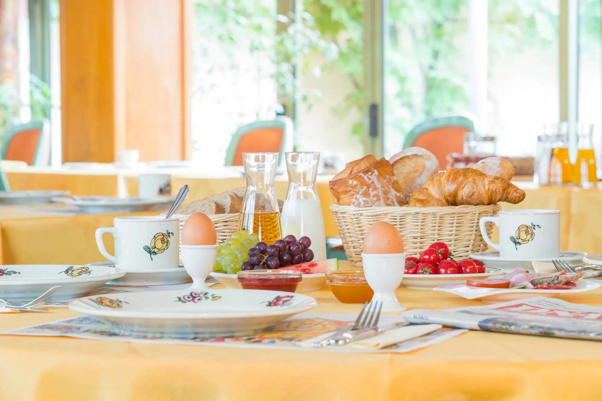 Buffet breakfast in Hôtel A la Vignette - COLMAR-NORD