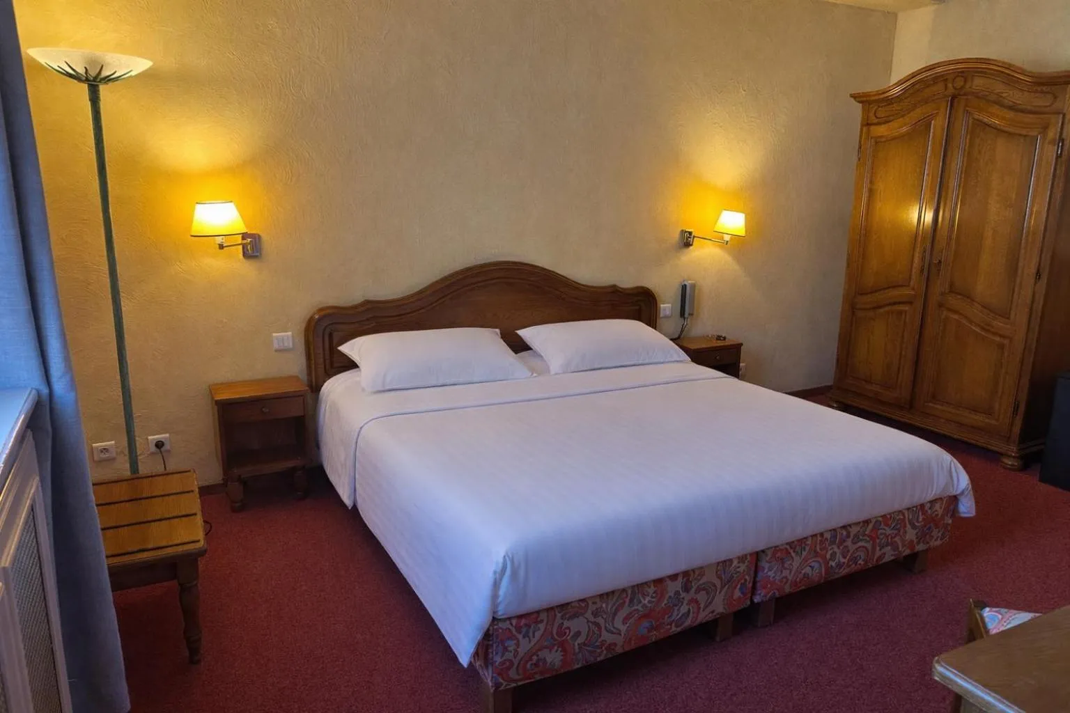 Bed in Hôtel A la Vignette - COLMAR-NORD