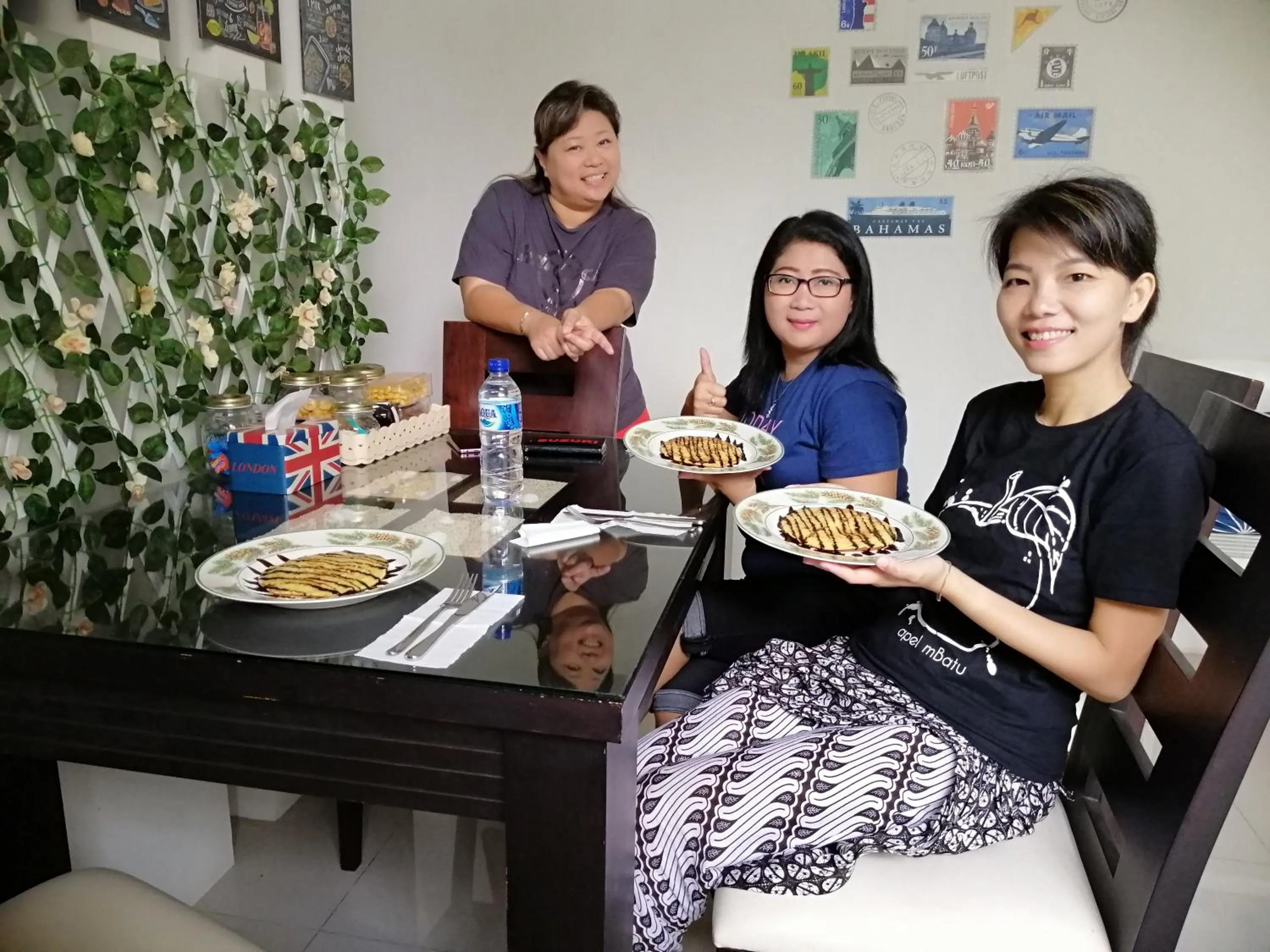 Guests in INNI Homestay