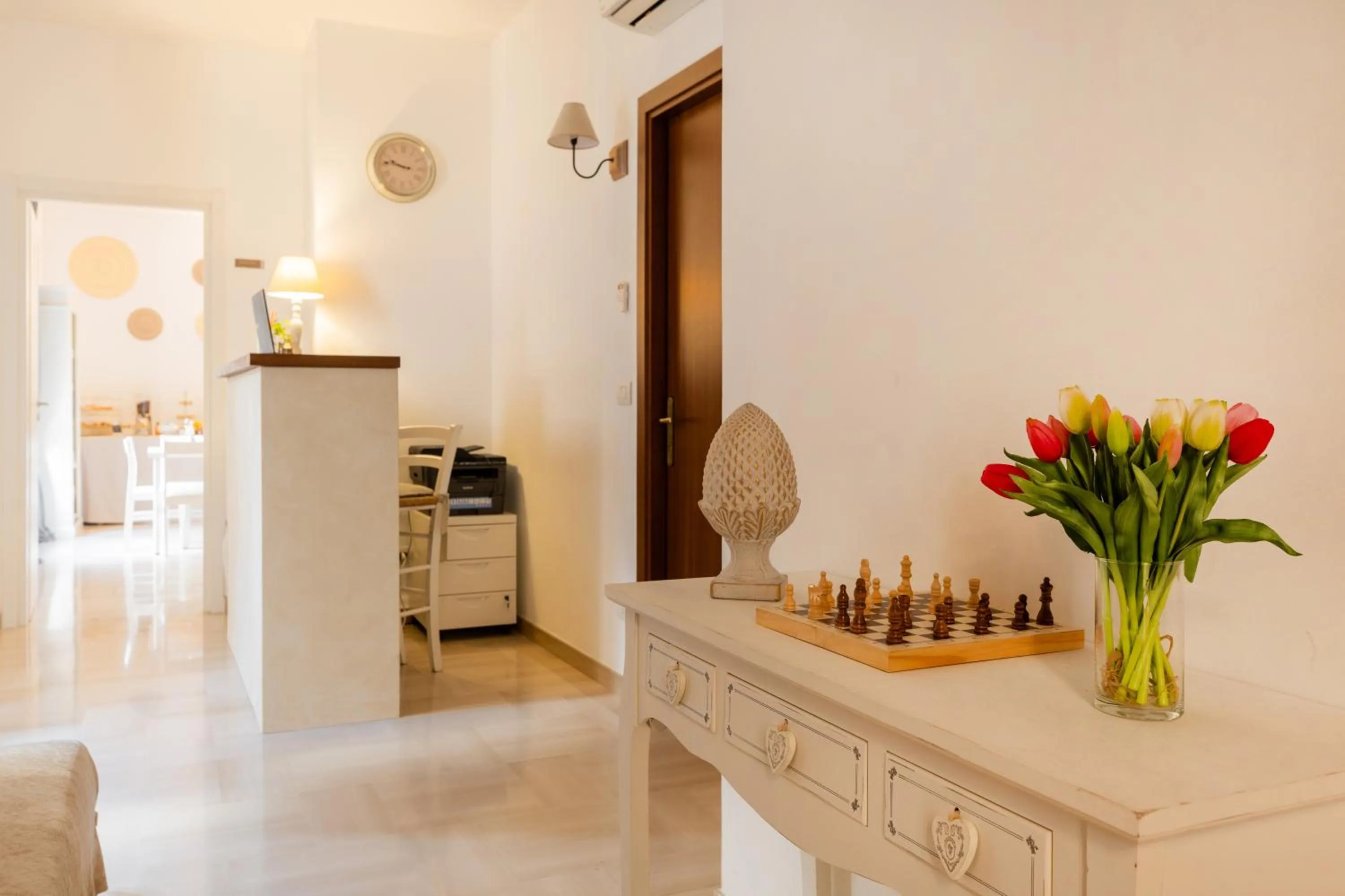 Lobby or reception in Palazzo De Luca by Apulia Hospitality