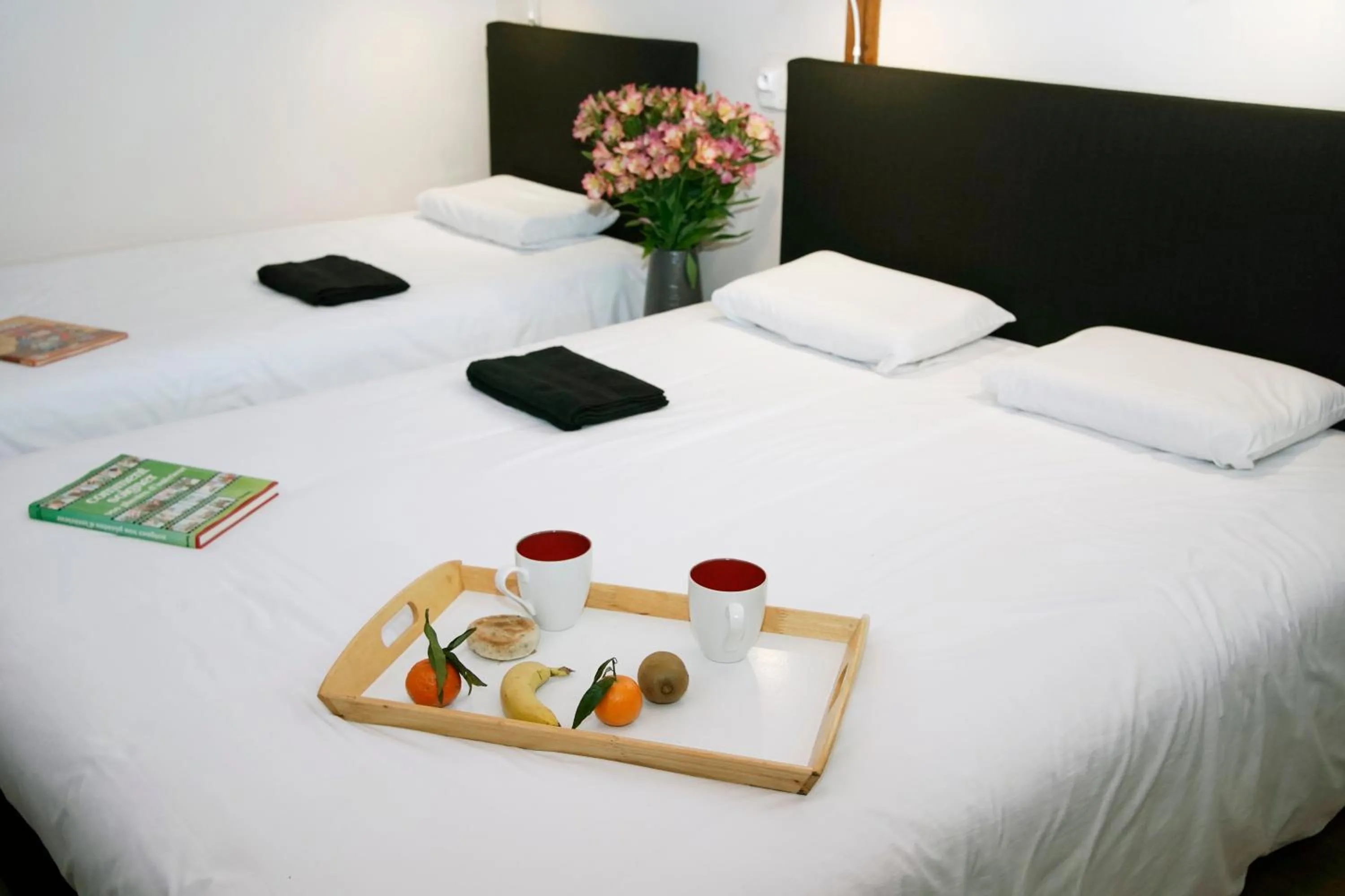 Bedroom, Bed in Le Domaine du Plantier