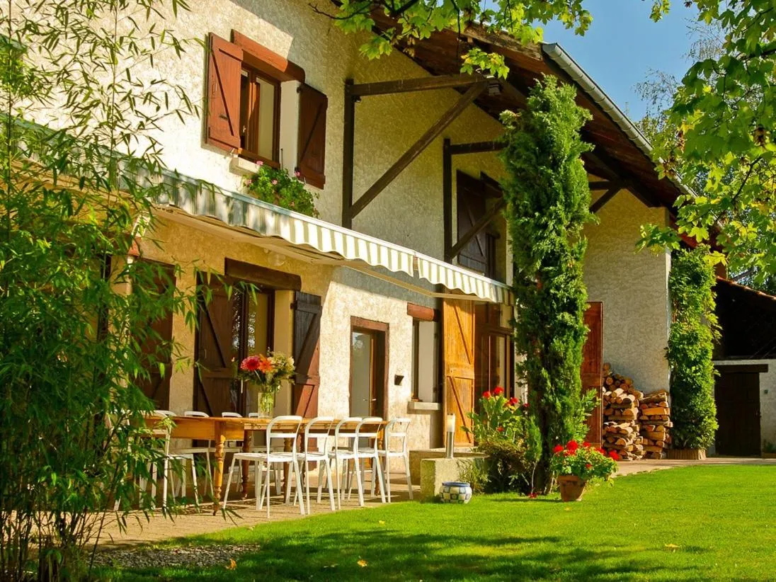 Property building in Le Domaine du Plantier