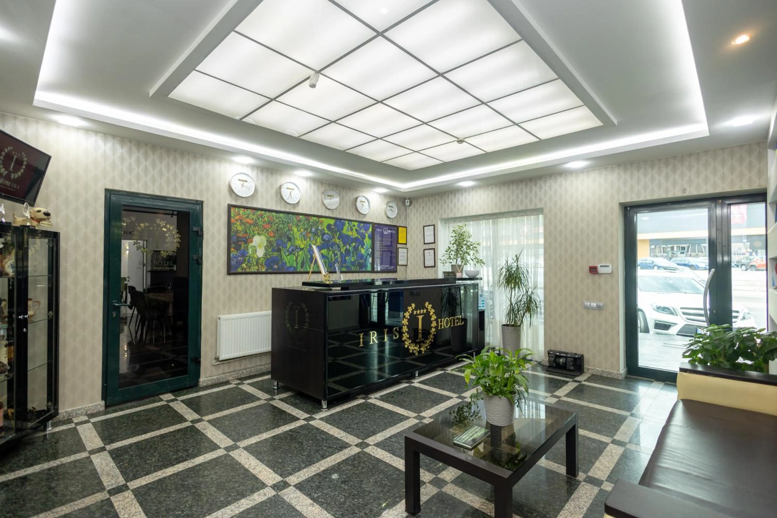 Lobby or reception in IRIS Hotel