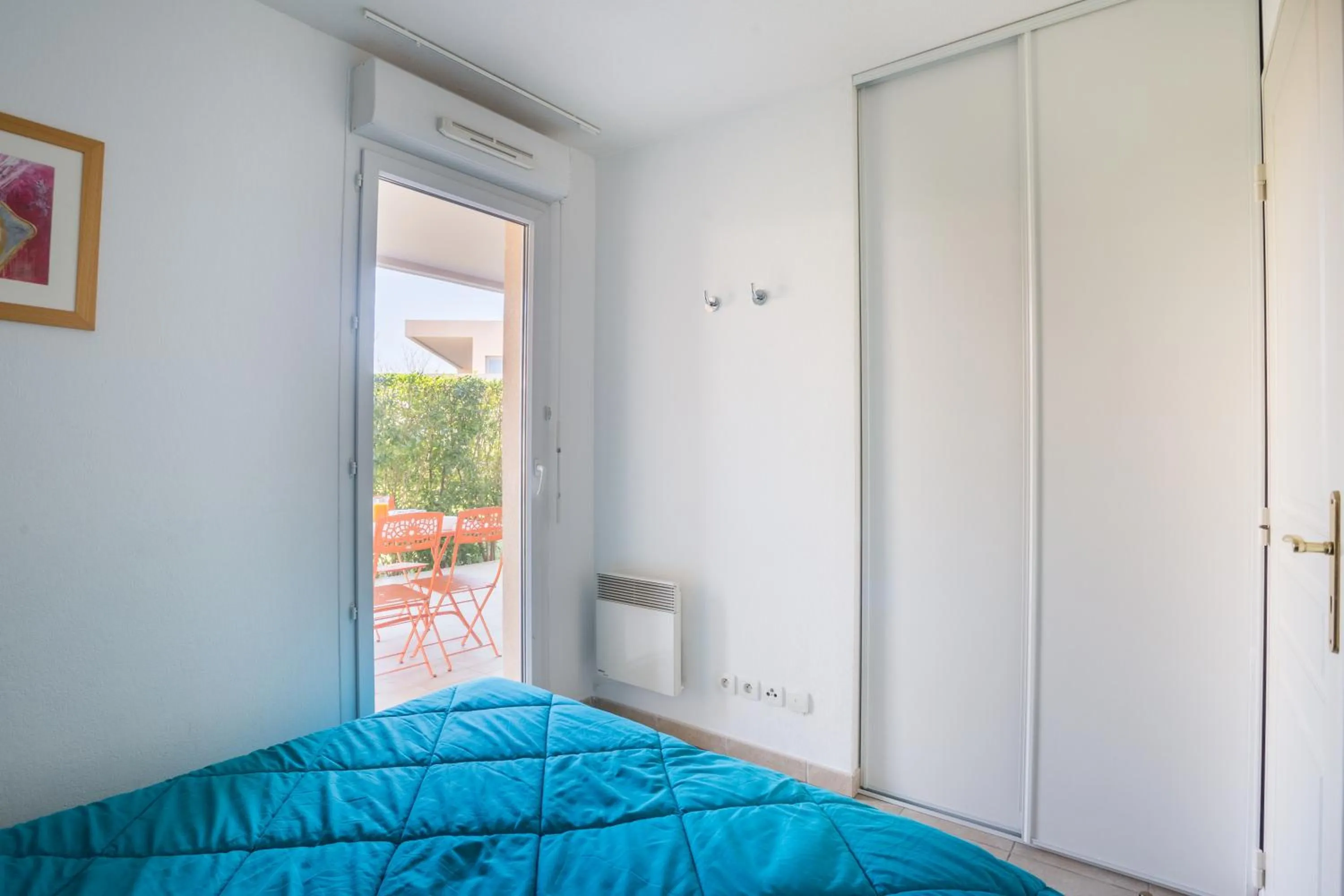 Photo of the whole room in Les Parasols d'Argens