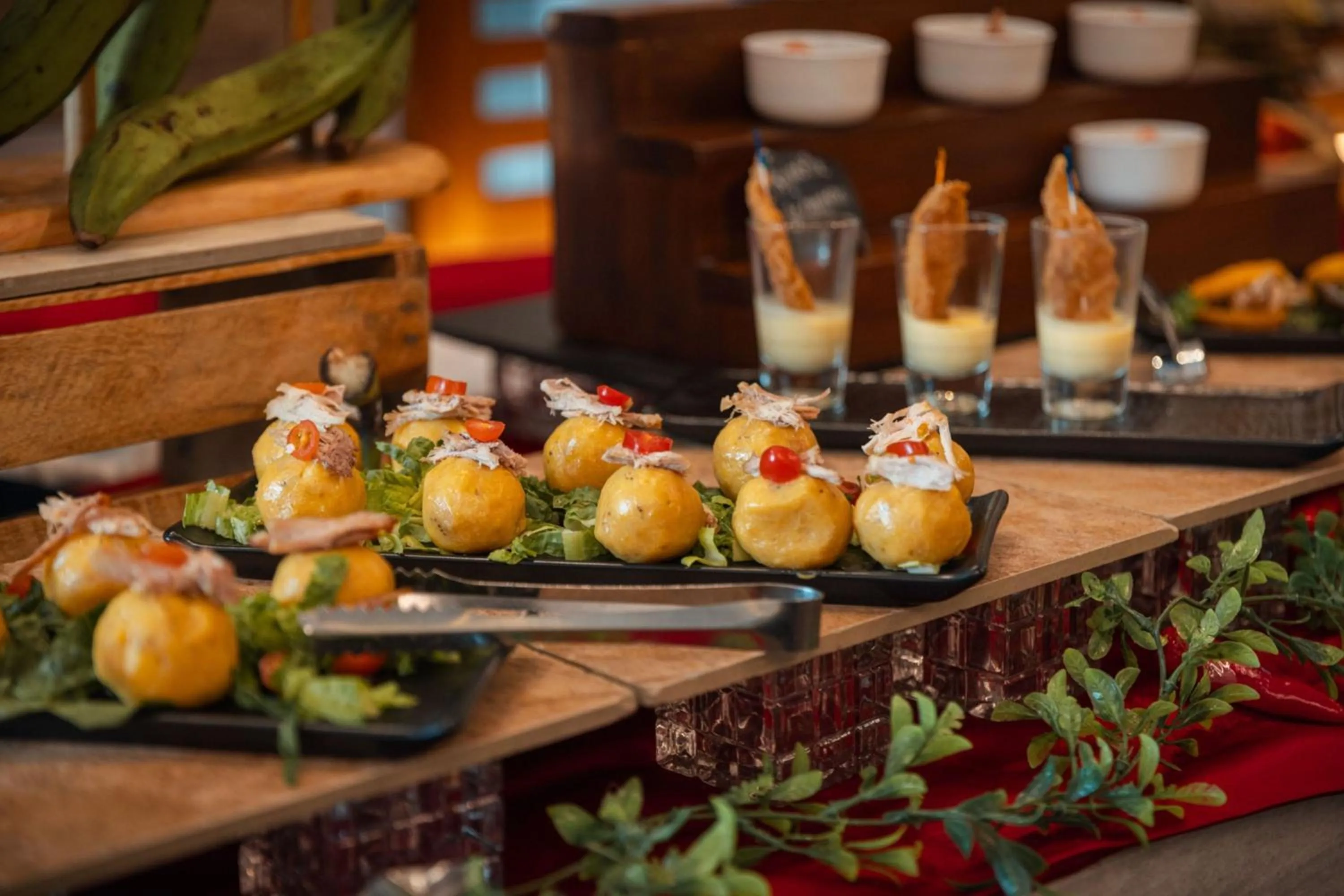 Restaurant/places to eat in Courtyard by Marriott Guayaquil