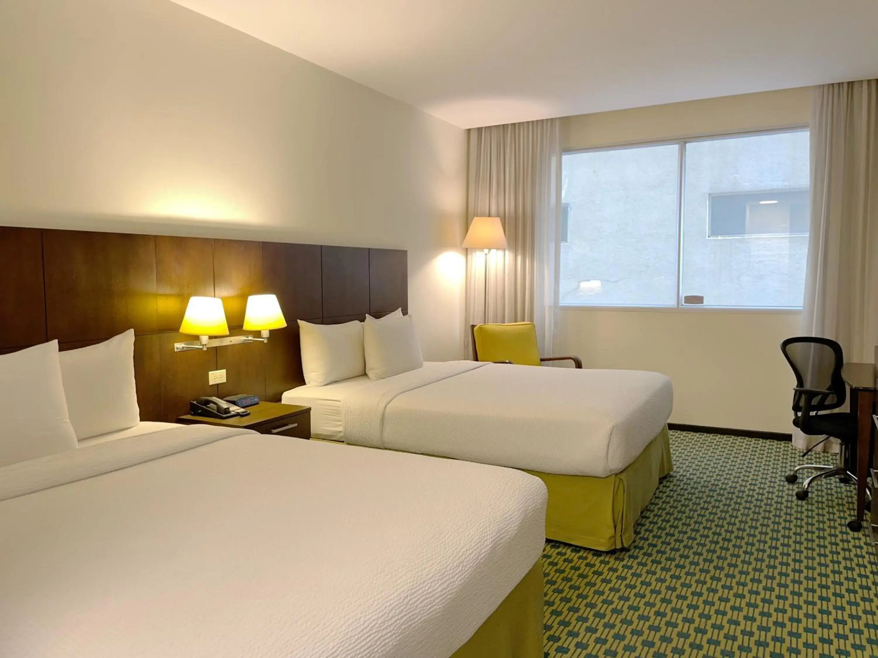 Queen Room with Two Queen Beds and Limited View in Courtyard by Marriott Guayaquil Queen Room with Two Queen Beds and Limited View in Courtyard by Marriott Guayaquil