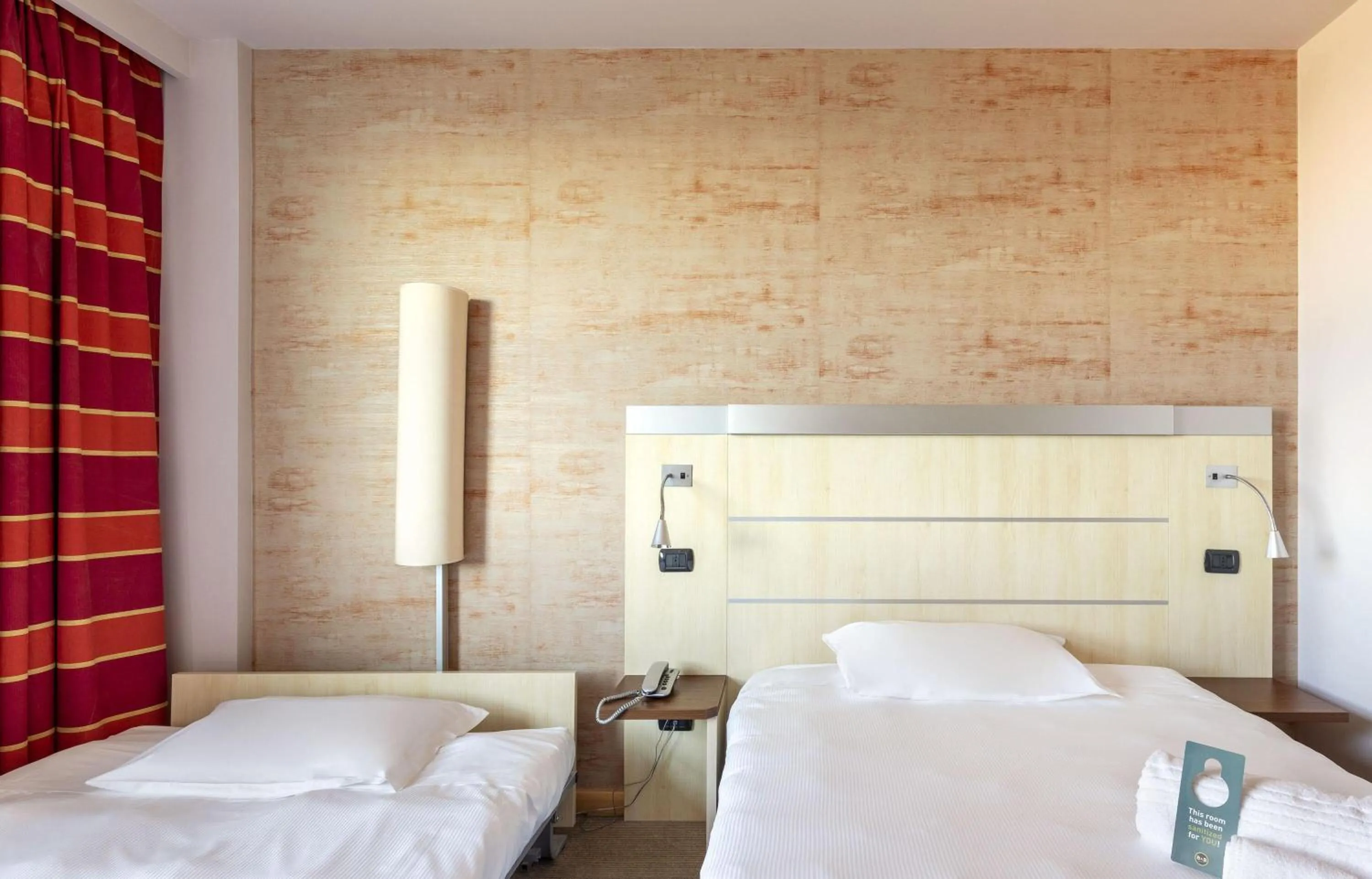 Photo of the whole room, Bed in B&B Hotel Cherasco Langhe