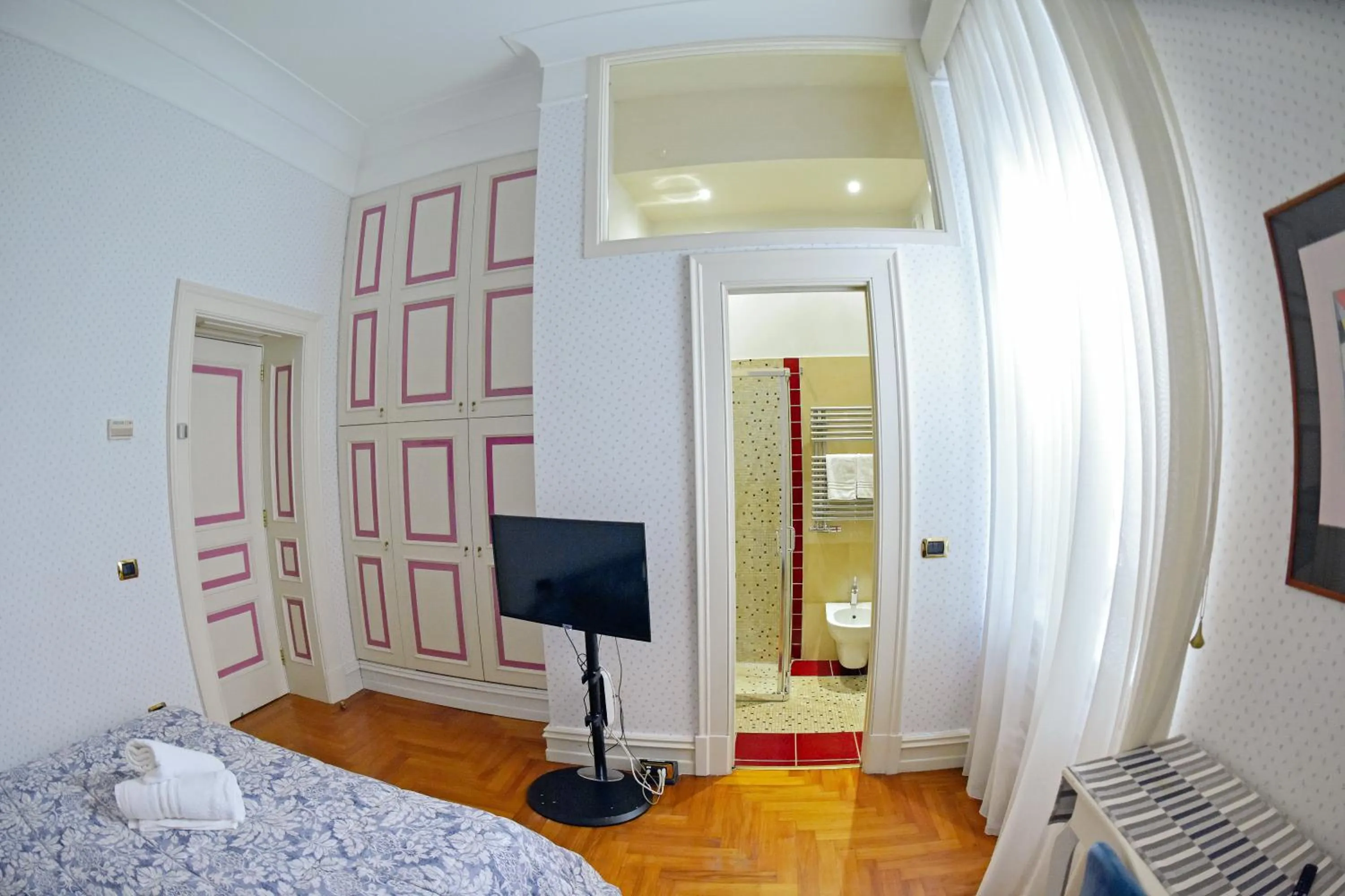 Bed in Al centro Luxury Home