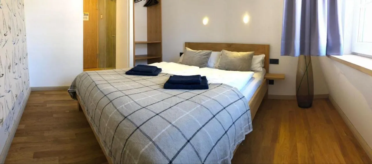 Bed in Gasthof zum Ochsen