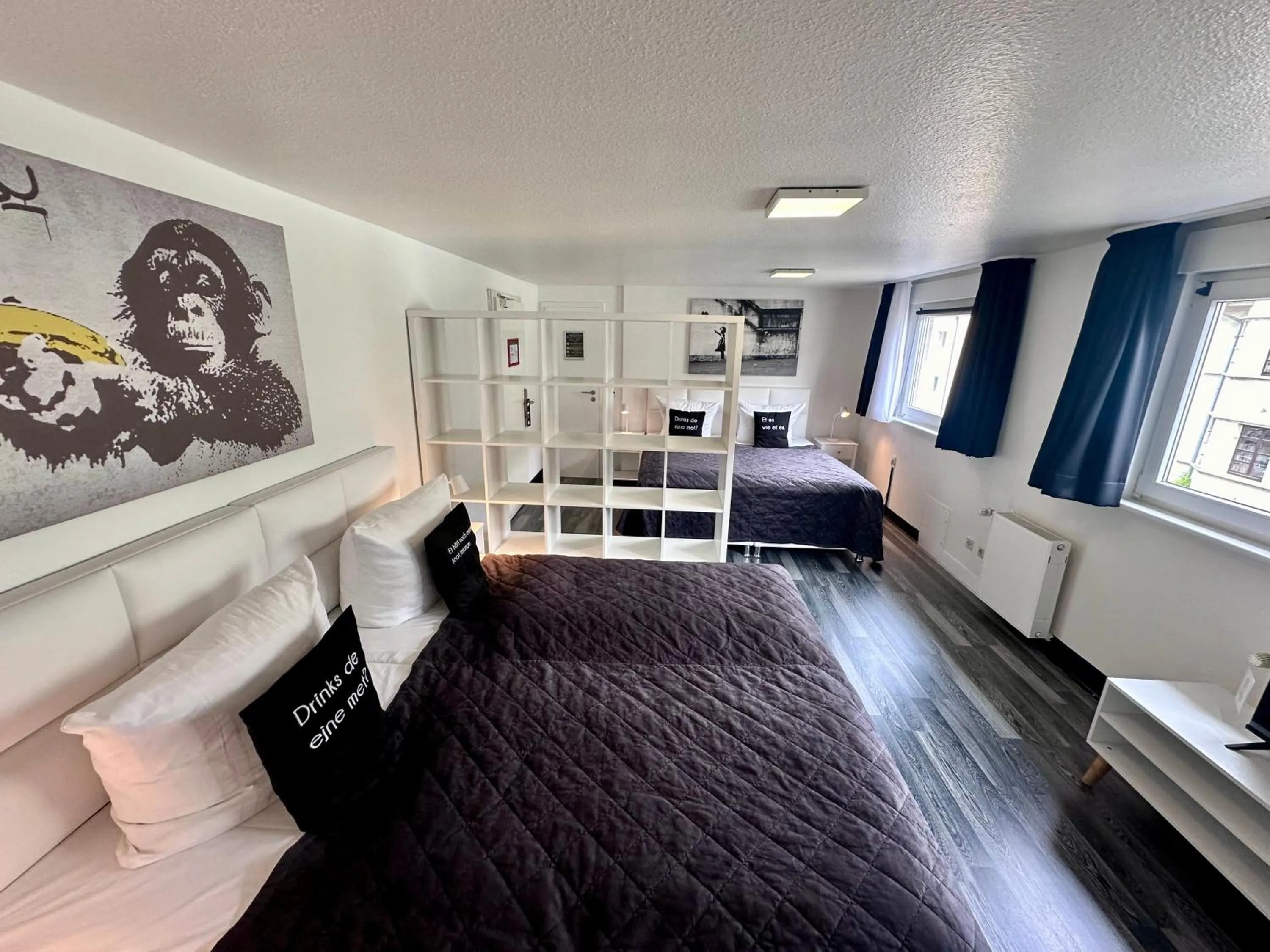 Bed in Hotel Alt Deutz City-Messe-Arena KONTAKTLOSER SELF CHECK-IN