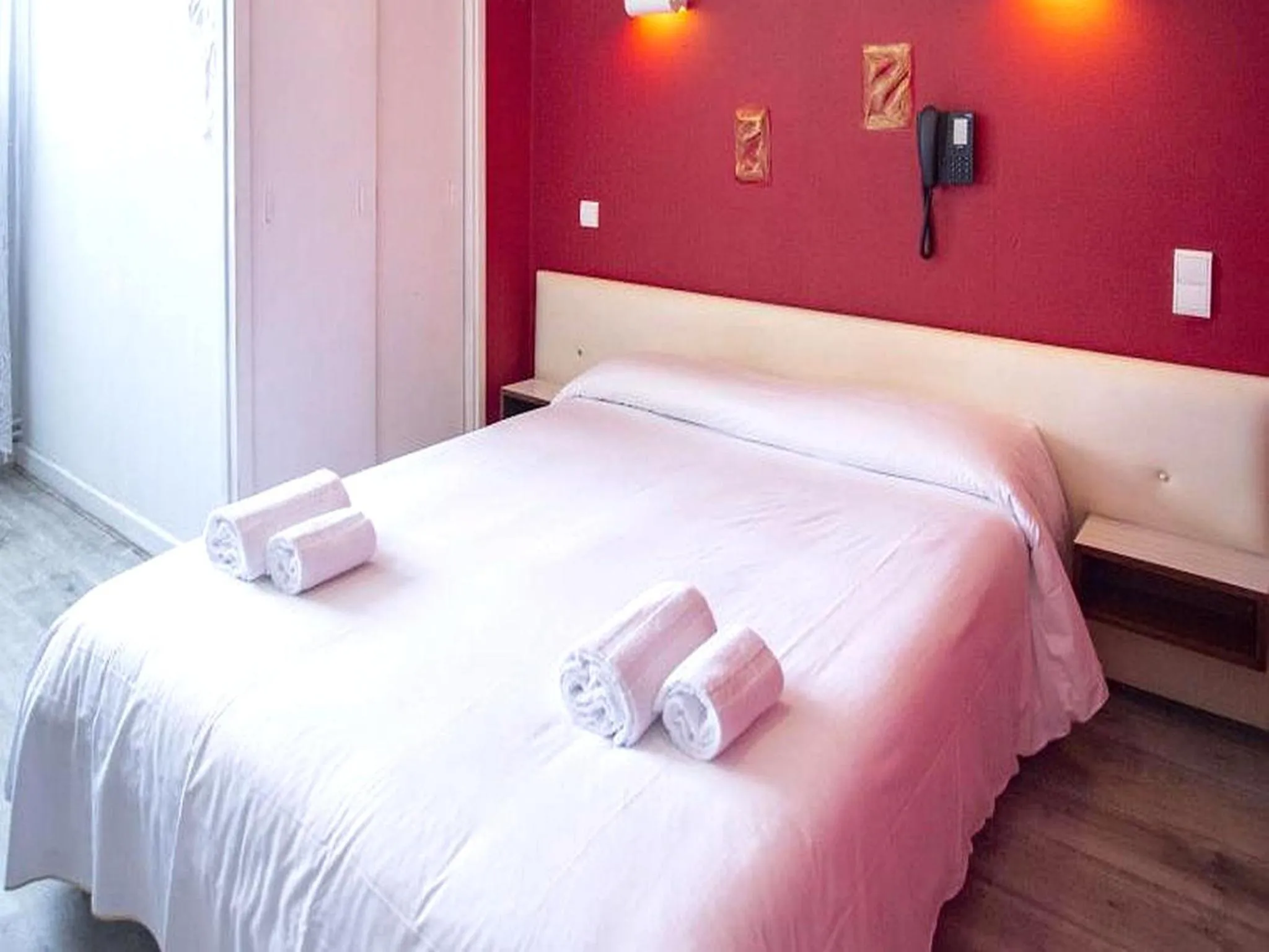 Bedroom, Bed in Le Relais de la route bleue