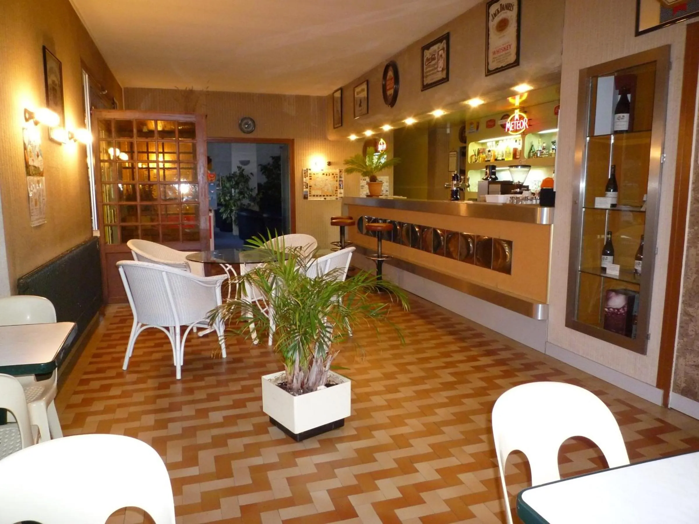Lounge or bar in Le Relais de la route bleue