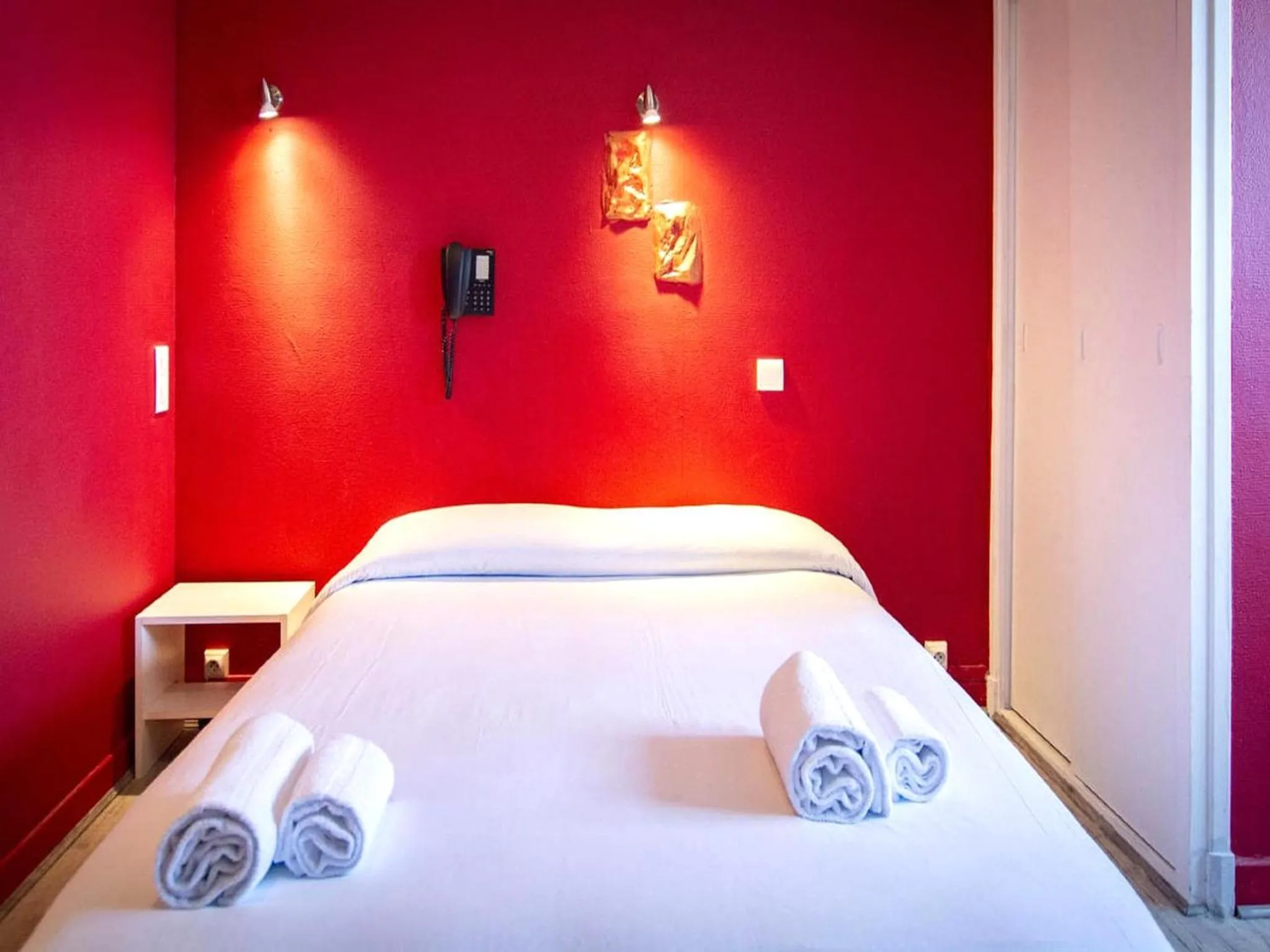 Bedroom, Bed in Le Relais de la route bleue