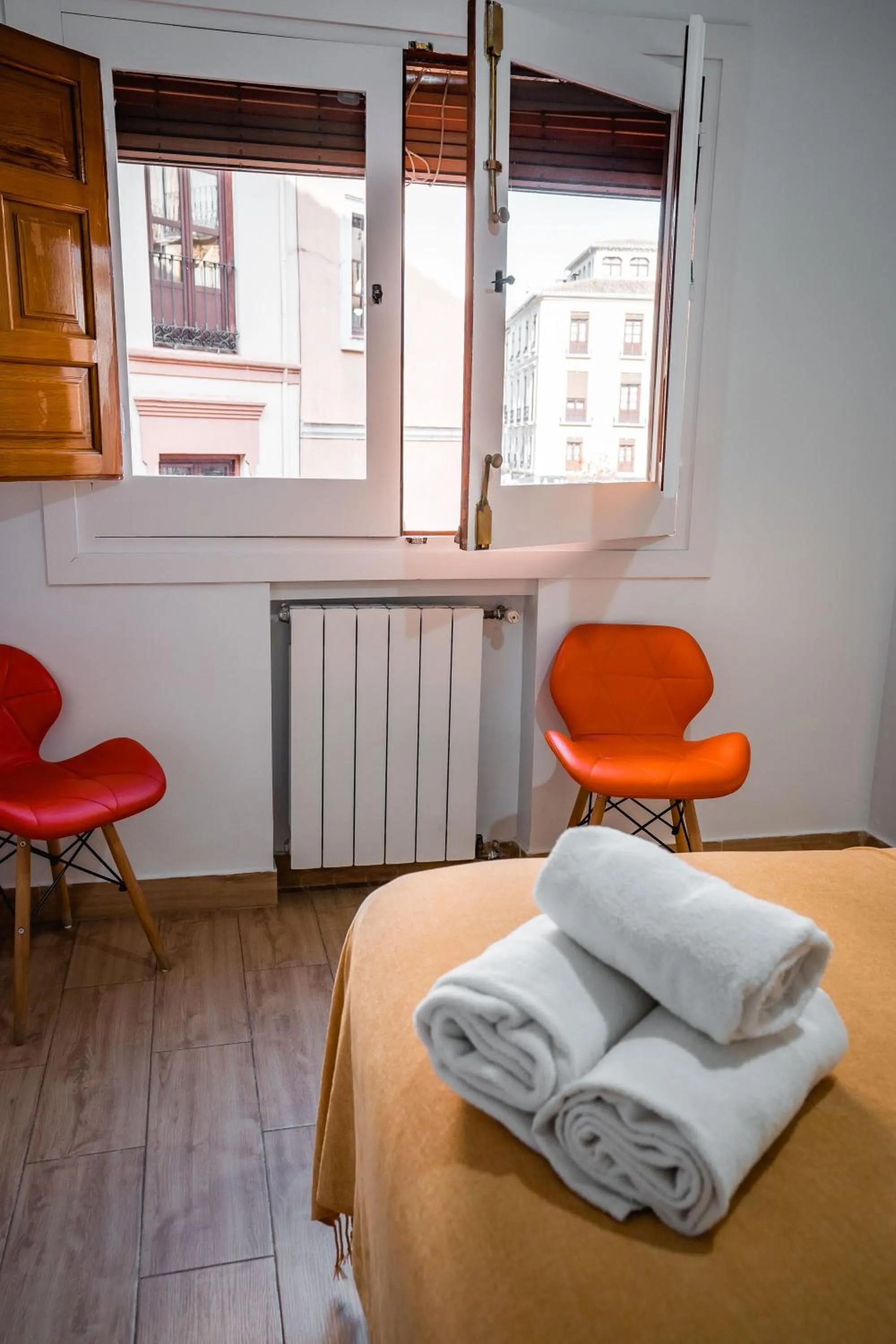 Photo of the whole room, Bed in Apartamento cerca de la Alhambra y el Albaicín QH Granada Centro