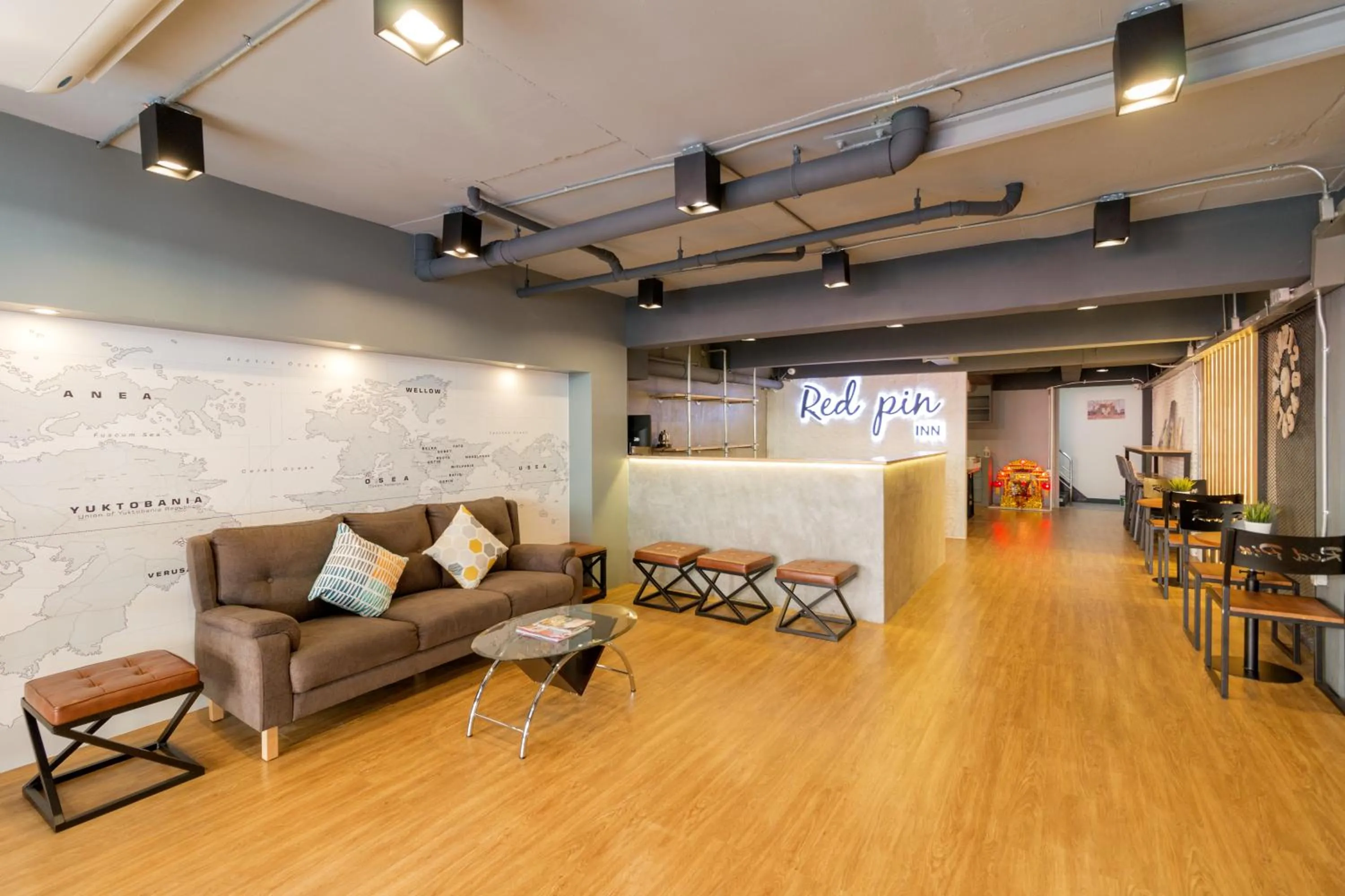 Communal lounge/ TV room in Red Pin Inn 好运旅馆