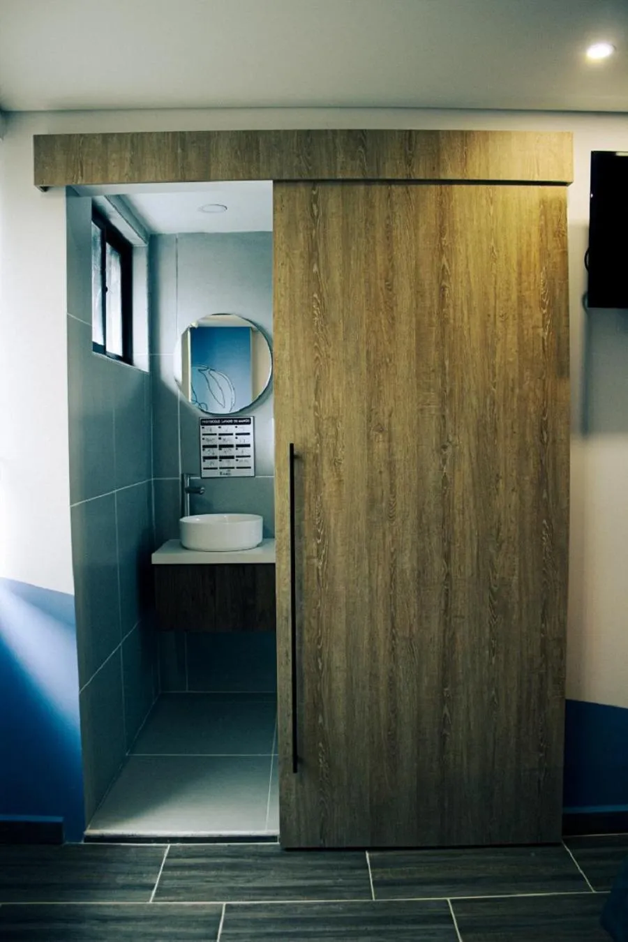 Property building in Estainn Hotel Coworking