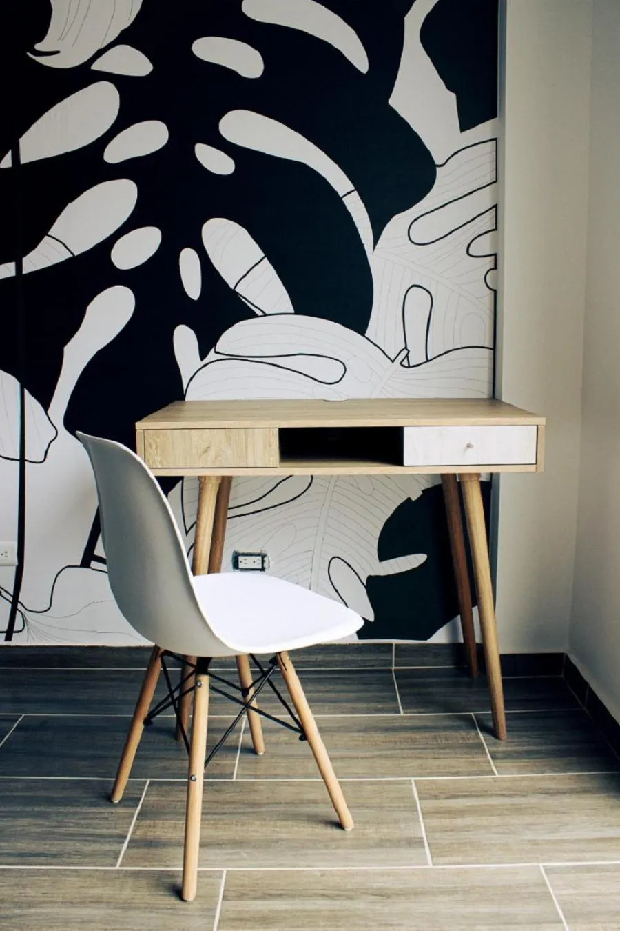 Seating area in Estainn Hotel Coworking