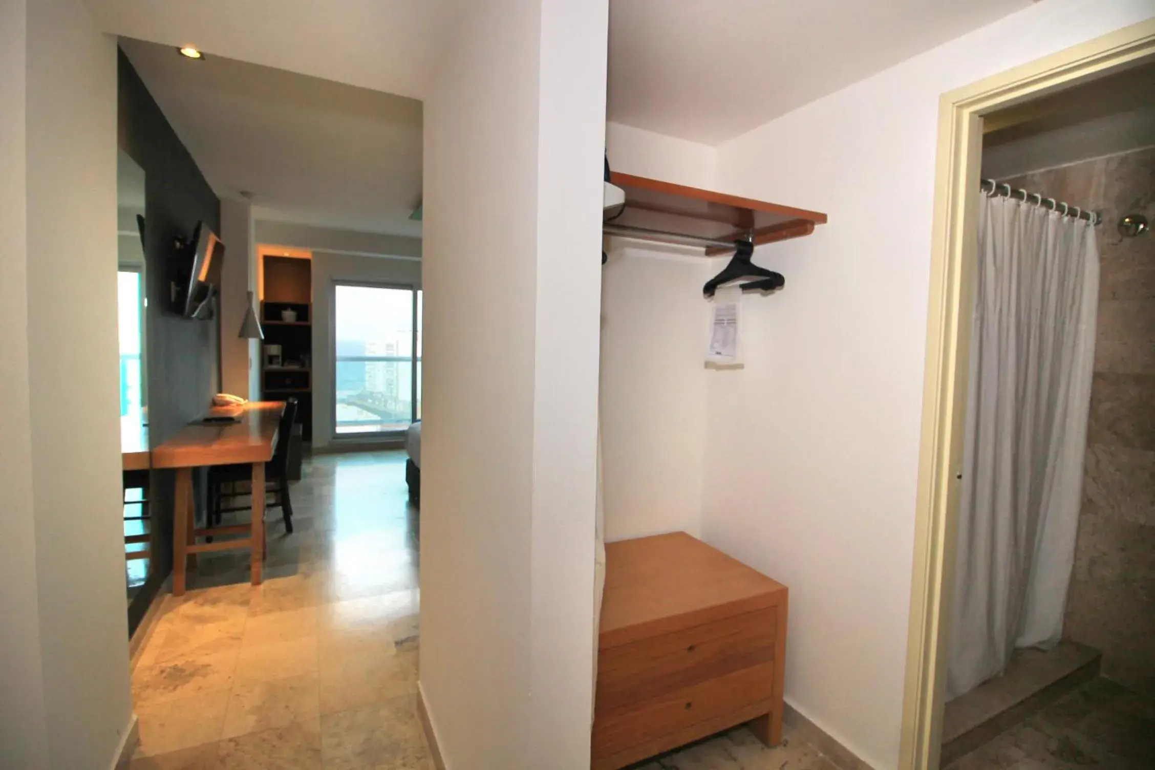 King Room in Rivoli Select Hotel King Room in Rivoli Select Hotel