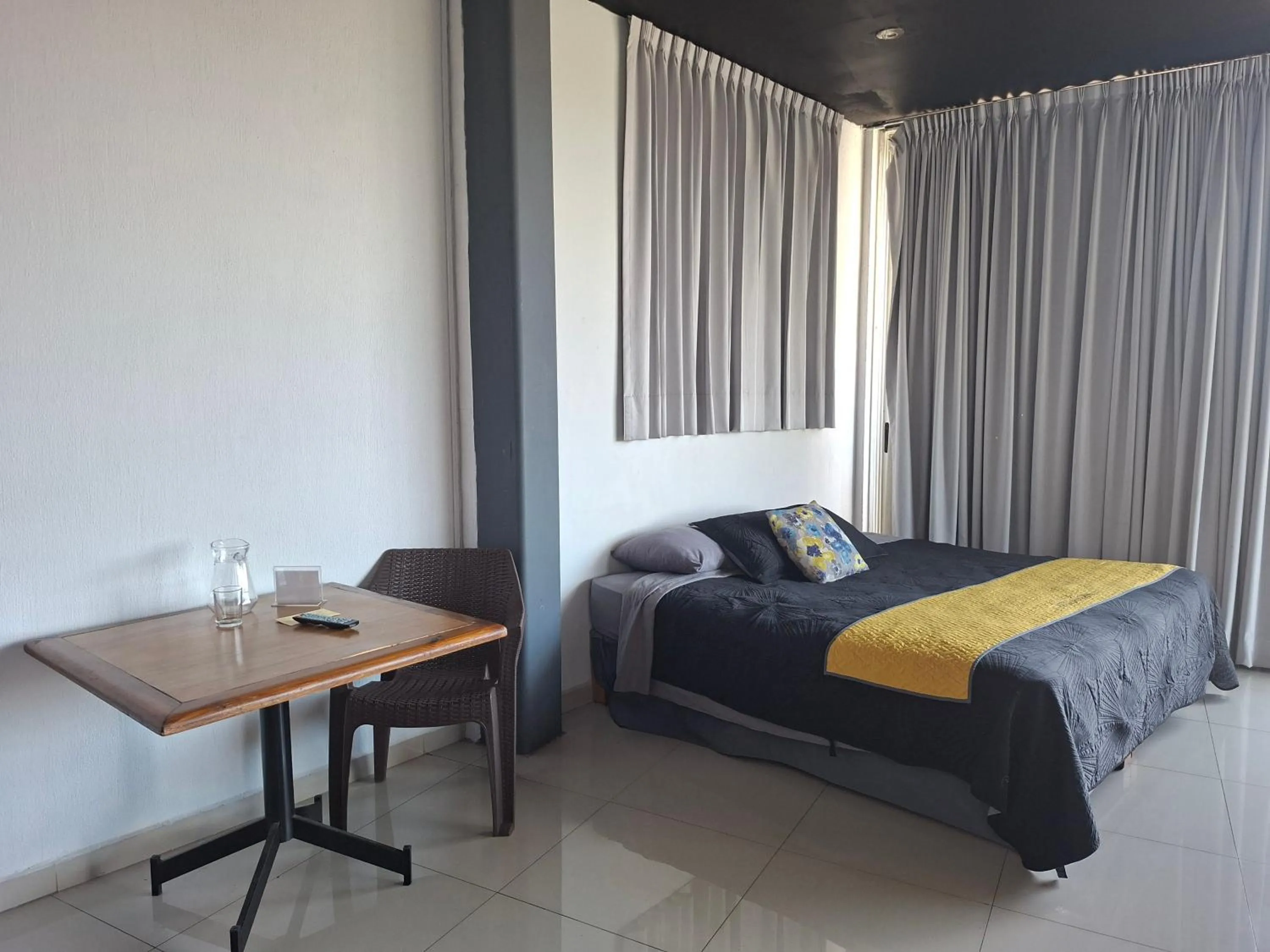 Bed in Suites La Gloria Alojamiento independiente