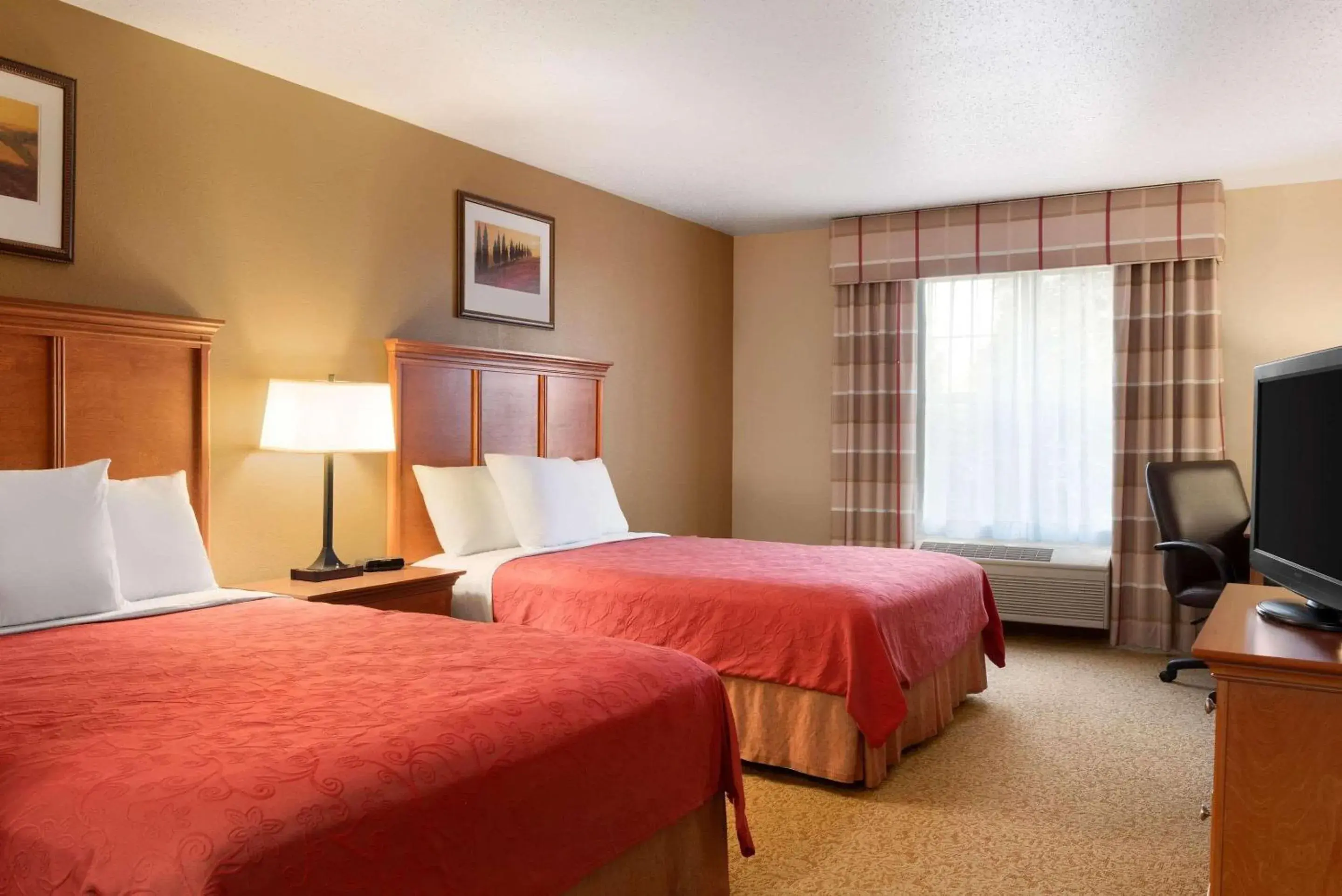 Queen Room with Two Queen Beds - Disability Access in Country Inn & Suites by Radisson, Sycamore, IL Queen Room with Two Queen Beds - Disability Access in Country Inn & Suites by Radisson, Sycamore, IL