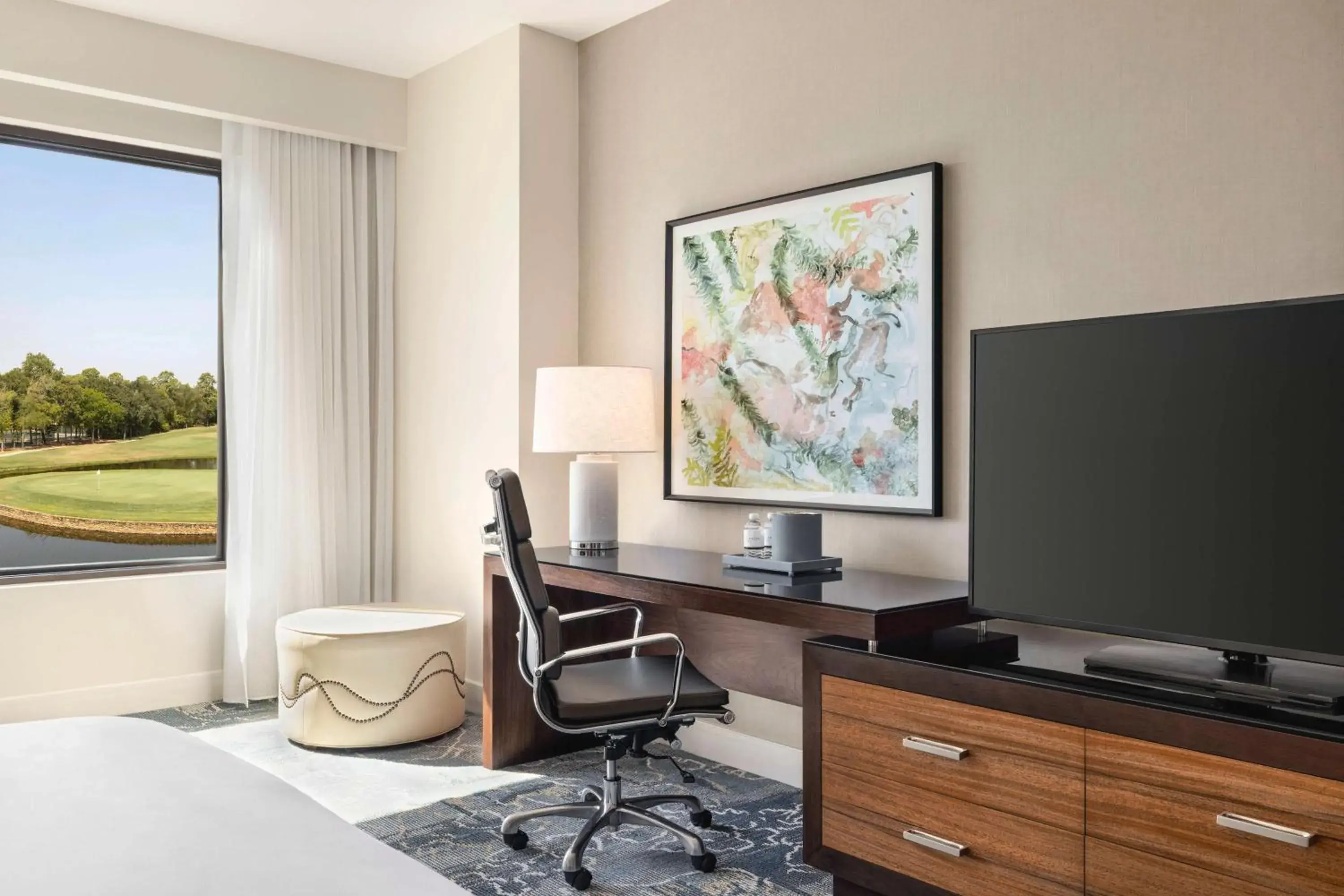 King Room - Hearing Access in The Woodlands Resort, Curio Collection by Hilton King Room - Hearing Access in The Woodlands Resort, Curio Collection by Hilton