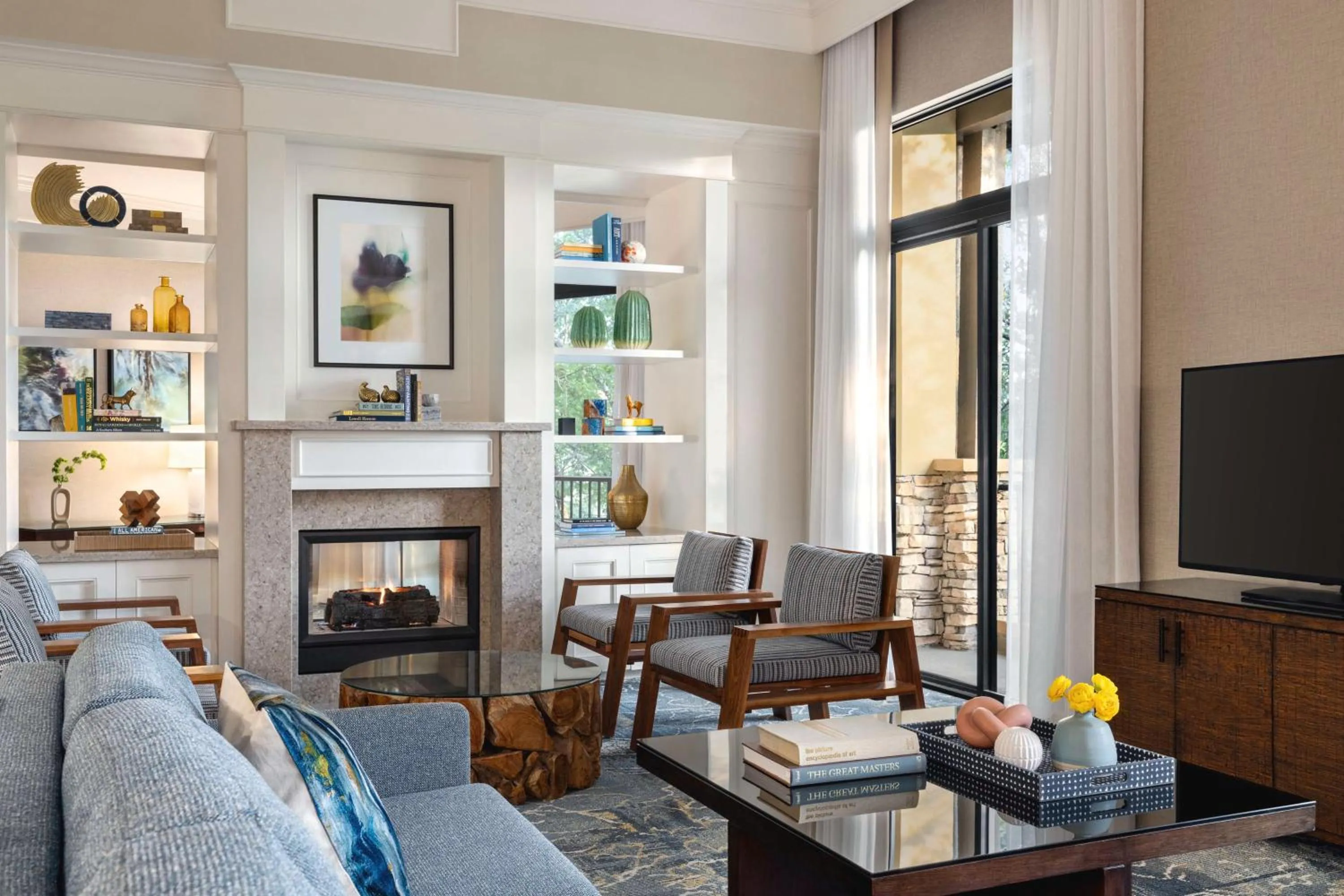 Living room in The Woodlands Resort, Curio Collection by Hilton