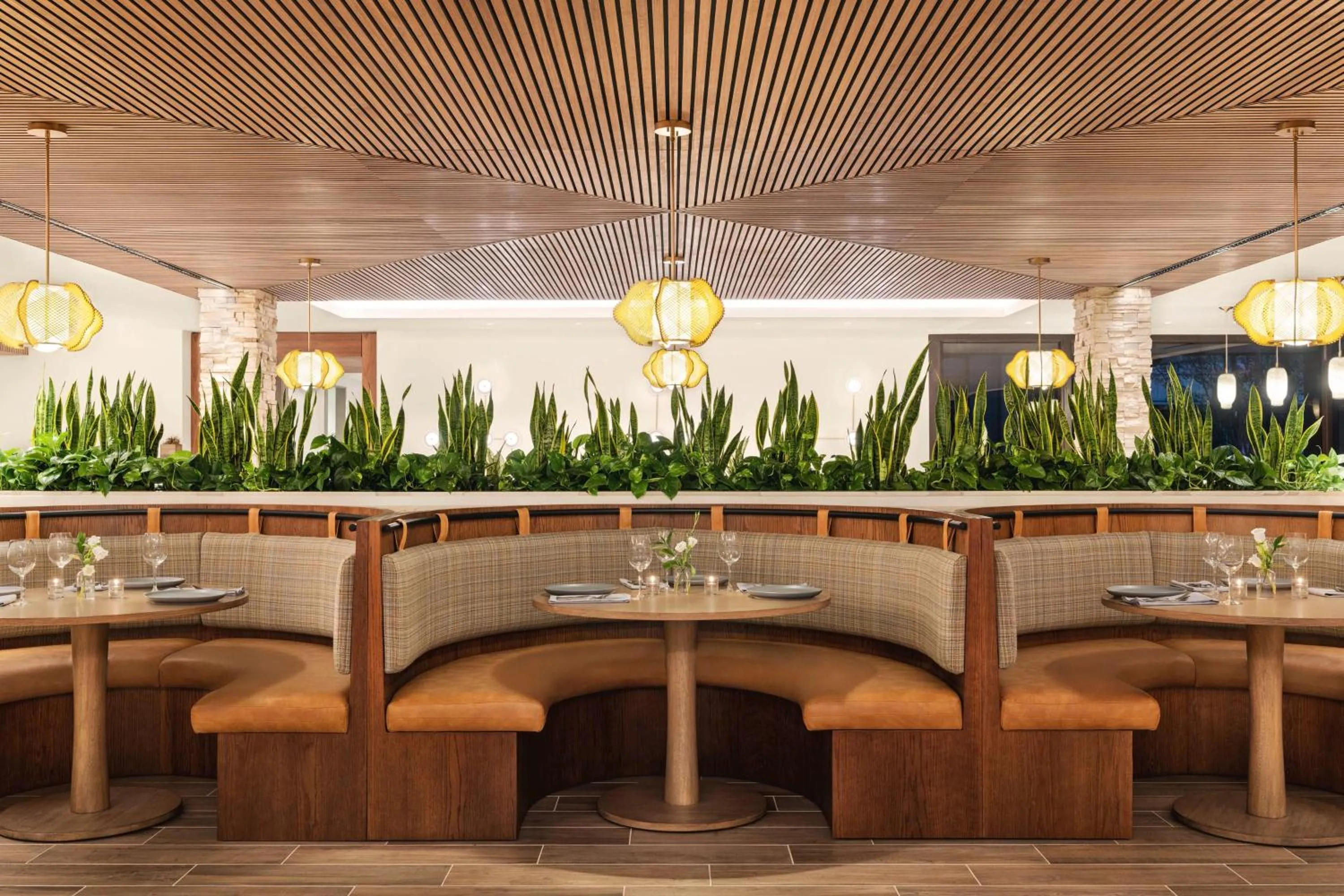 Restaurant/places to eat in The Woodlands Resort, Curio Collection by Hilton