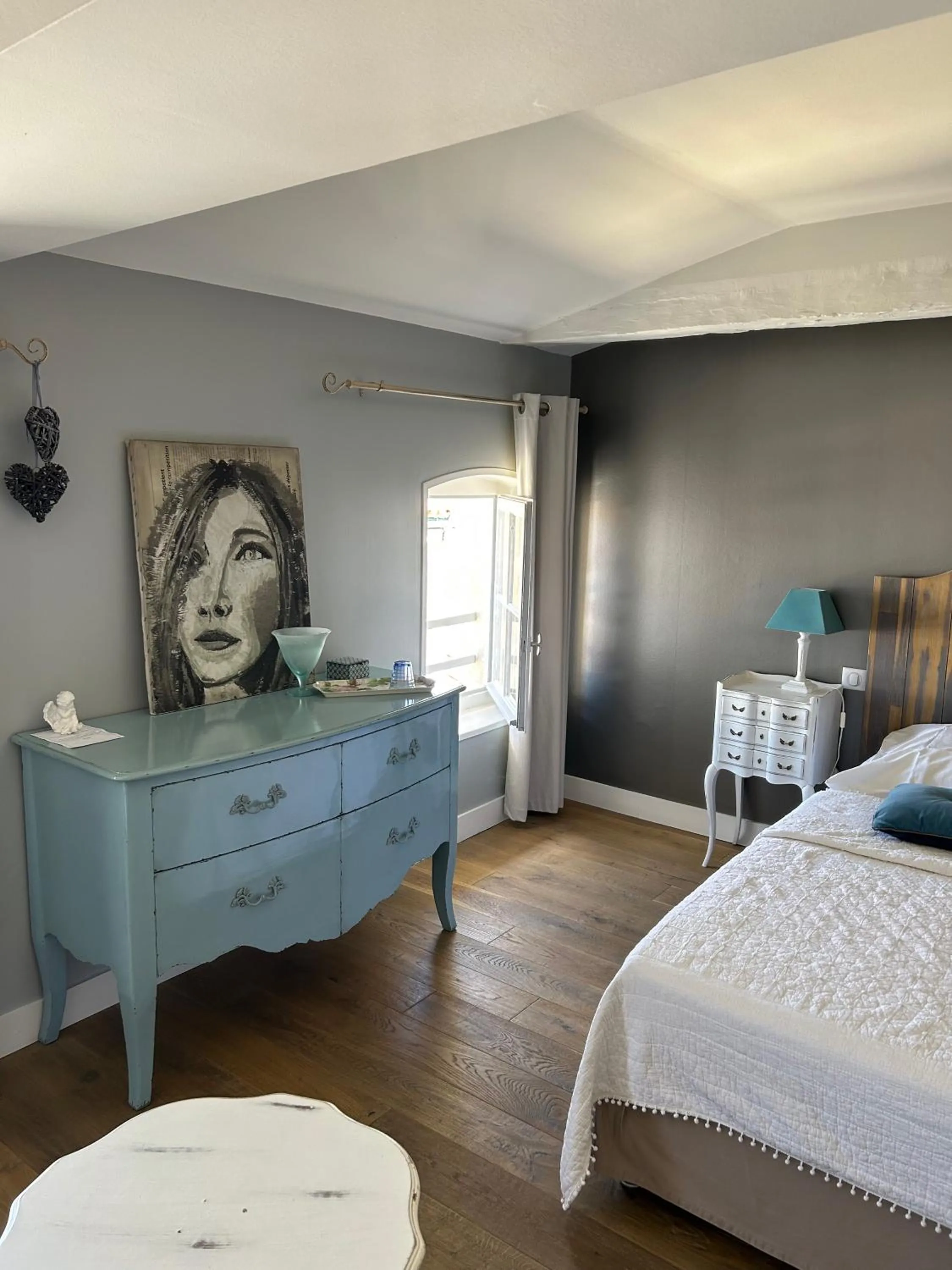 Bed in Le Jardin des Anges