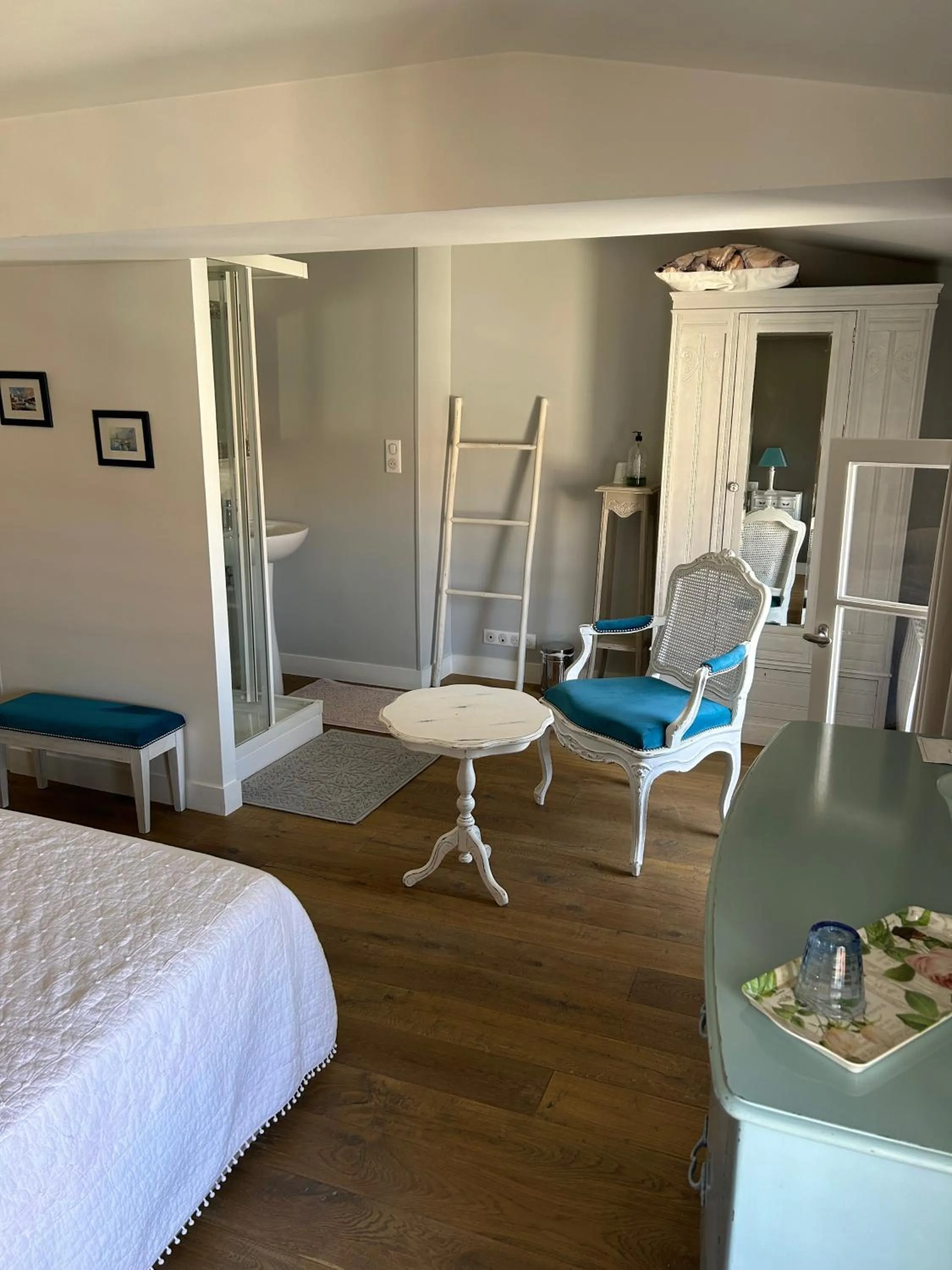 Bed in Le Jardin des Anges