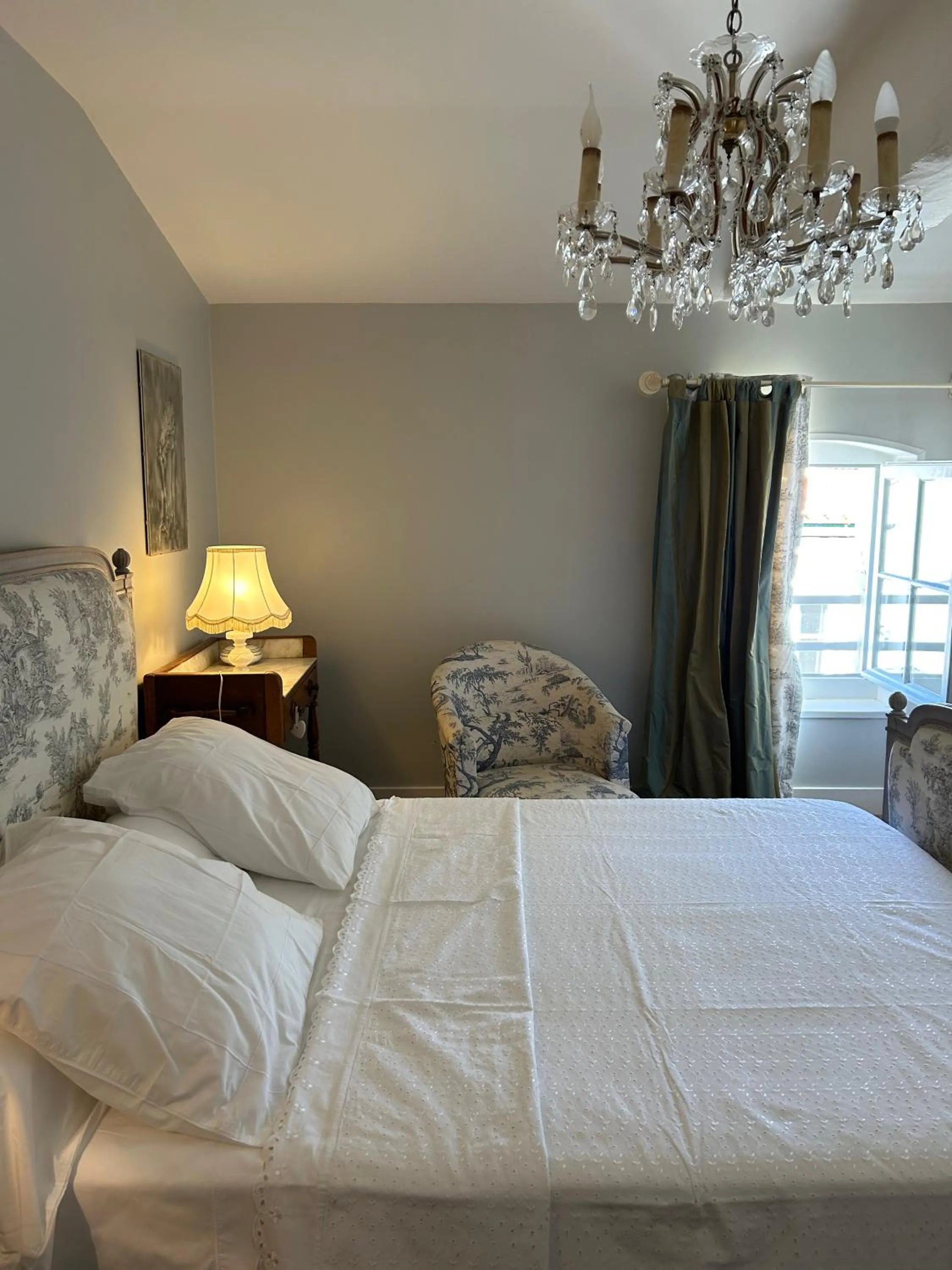 Bed in Le Jardin des Anges