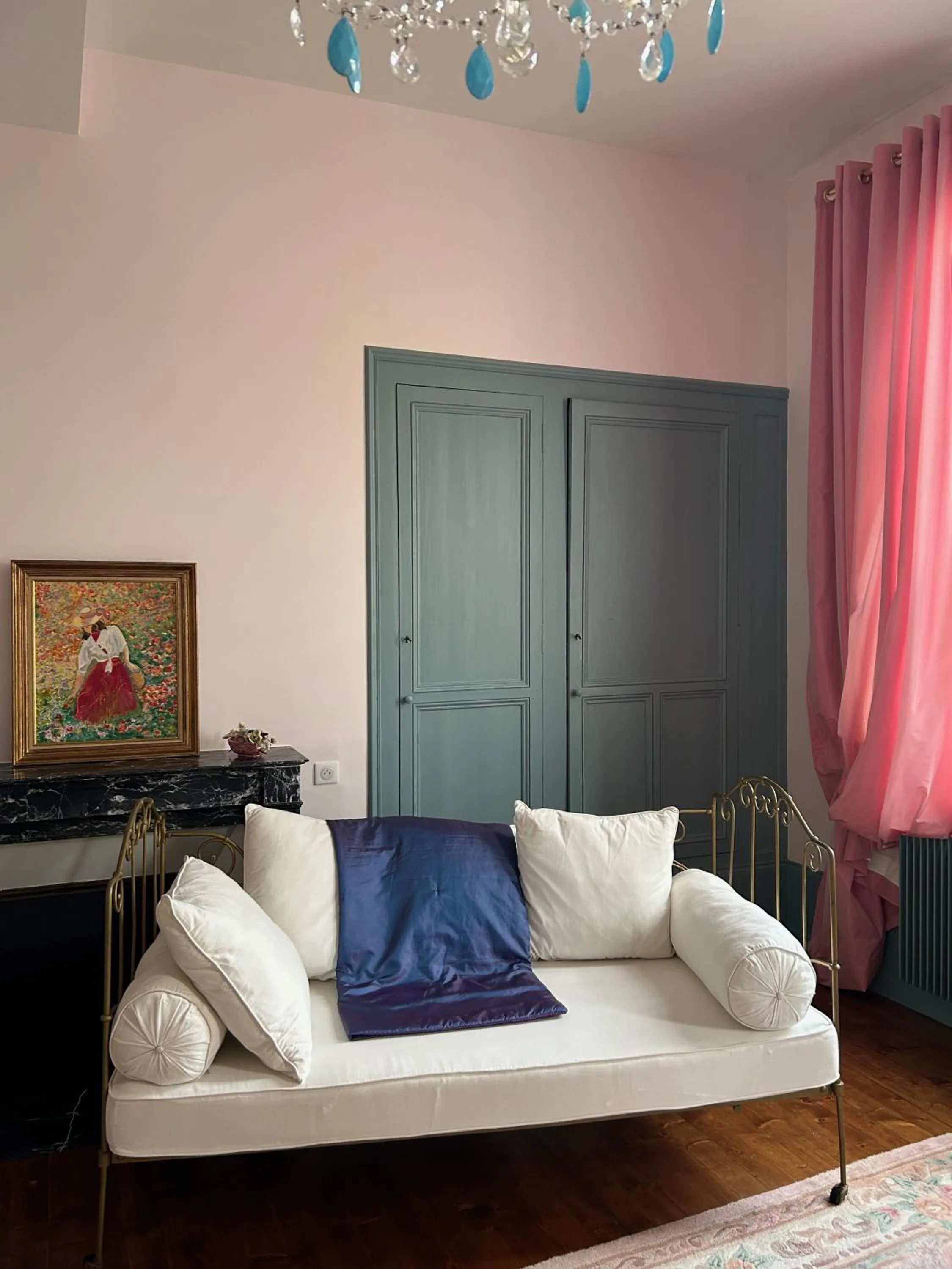 Bed in Le Jardin des Anges