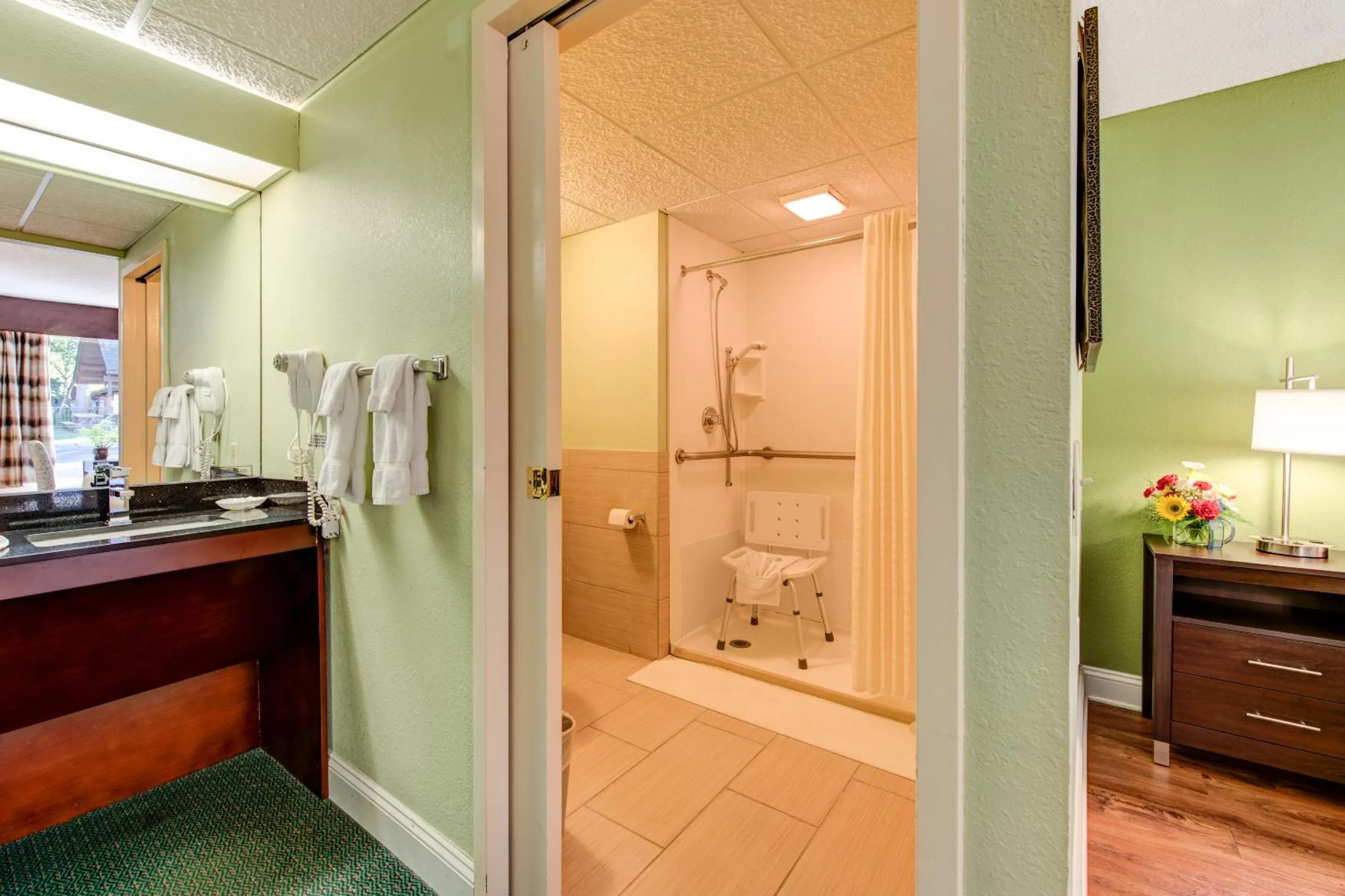 Bathroom in Glenstone Lodge