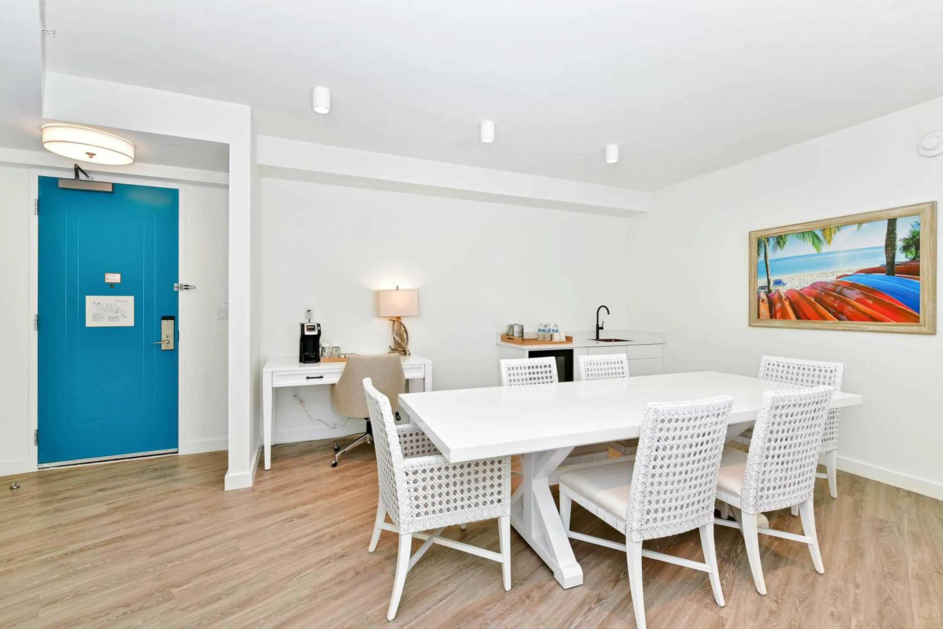 Dining area in Margaritaville Resort Orlando with H2O Waterpark