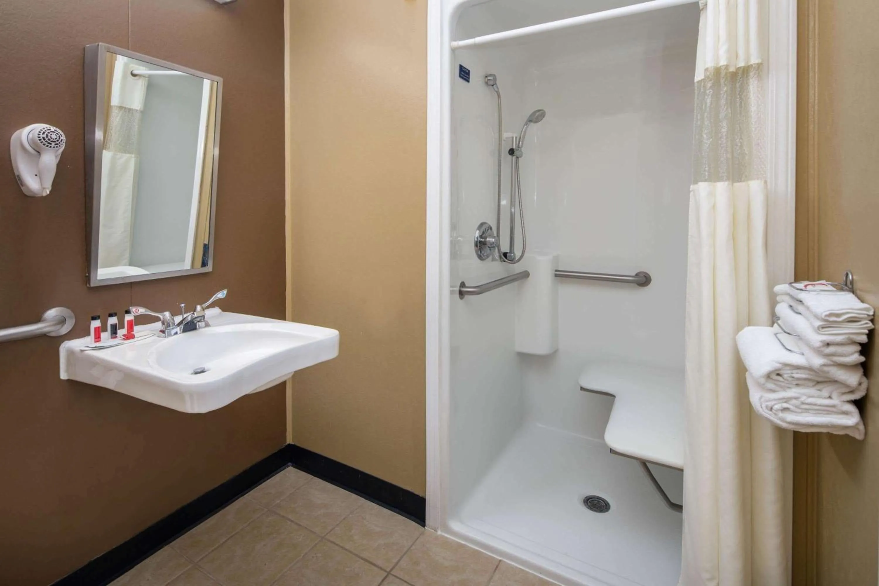 Shower in Microtel Inn & Suites by Wyndham Columbia Fort Jackson N