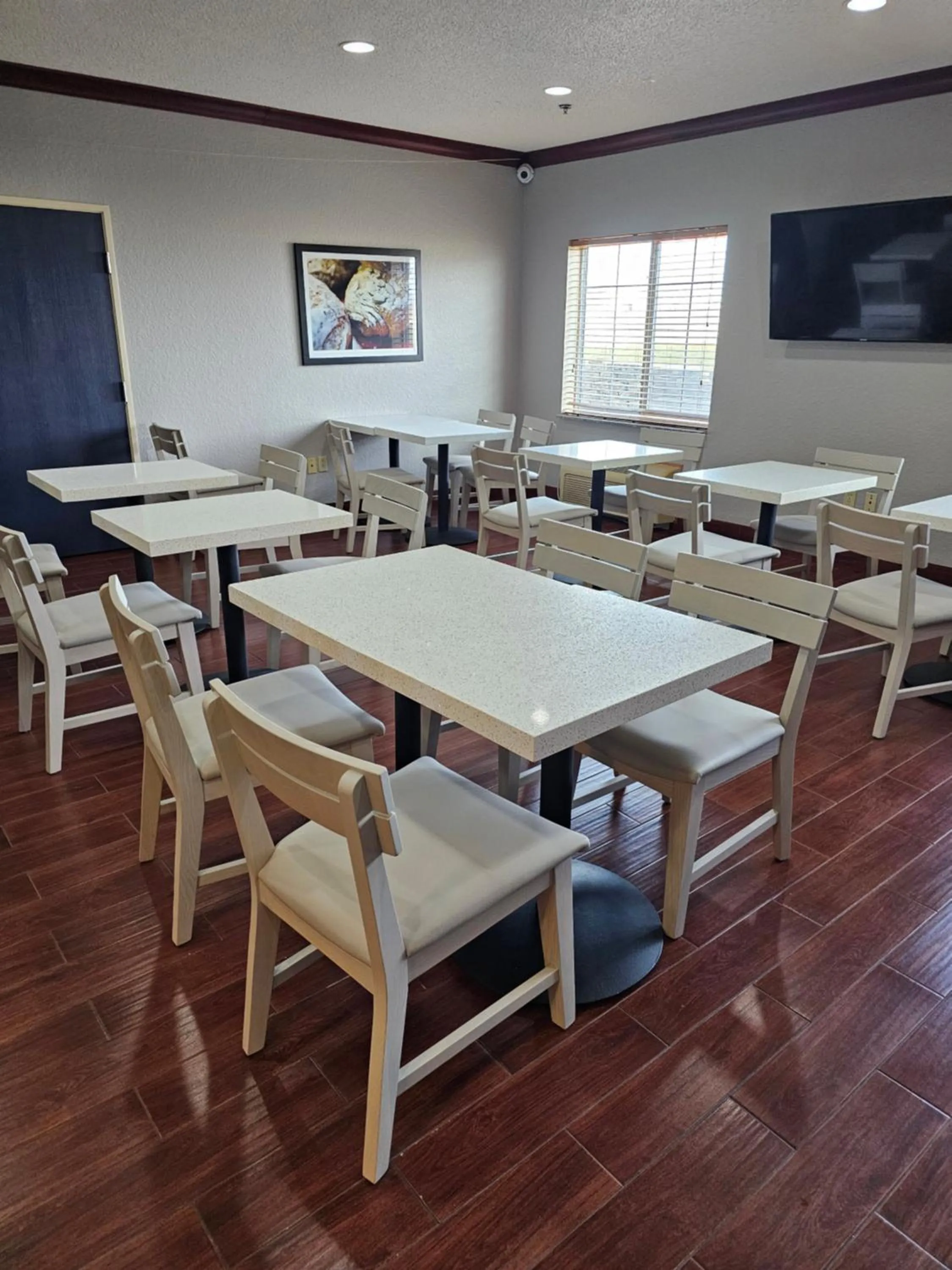 Breakfast in AmericInn by Wyndham Grinnell