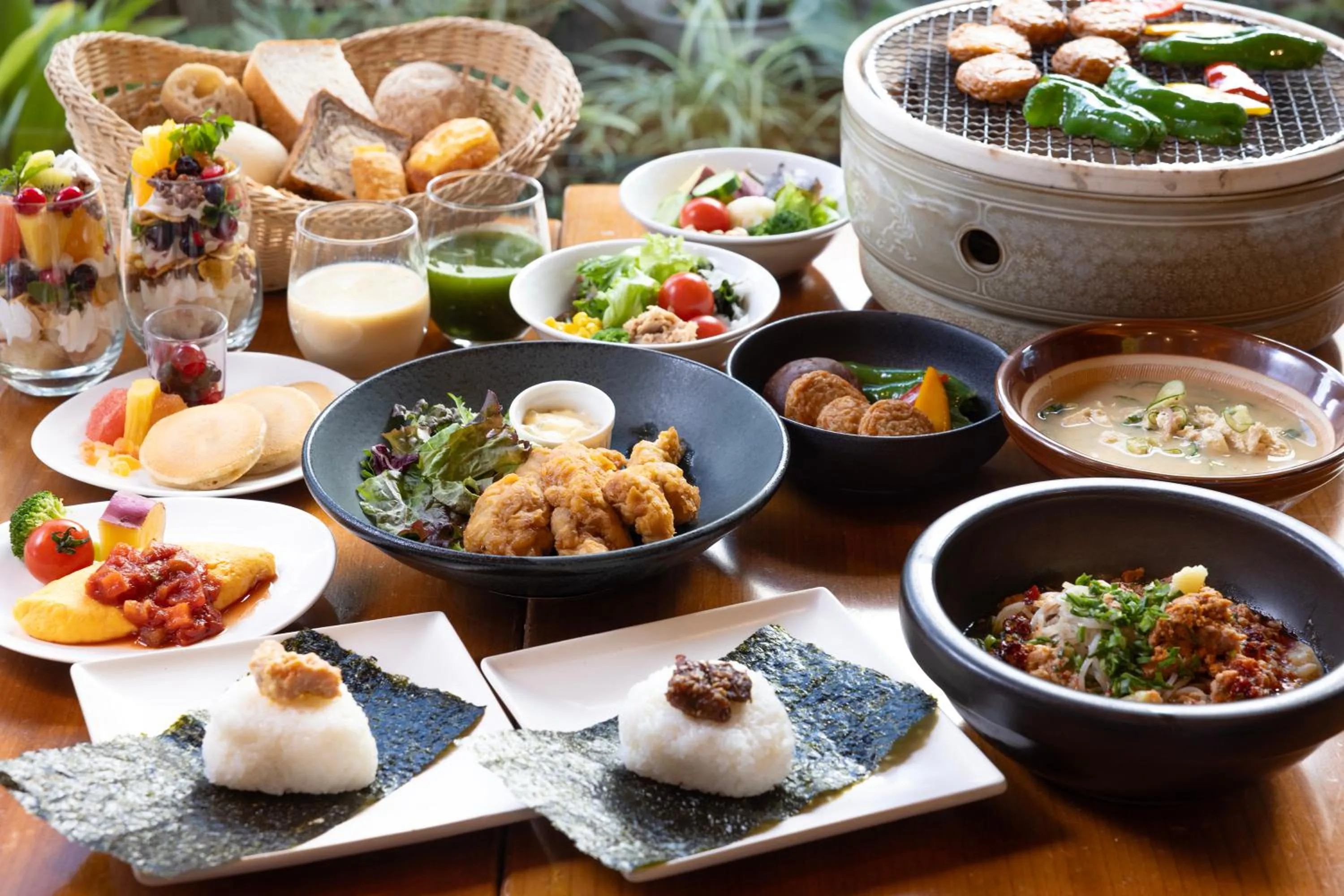 Breakfast in Phoenix Seagaia Ocean Tower