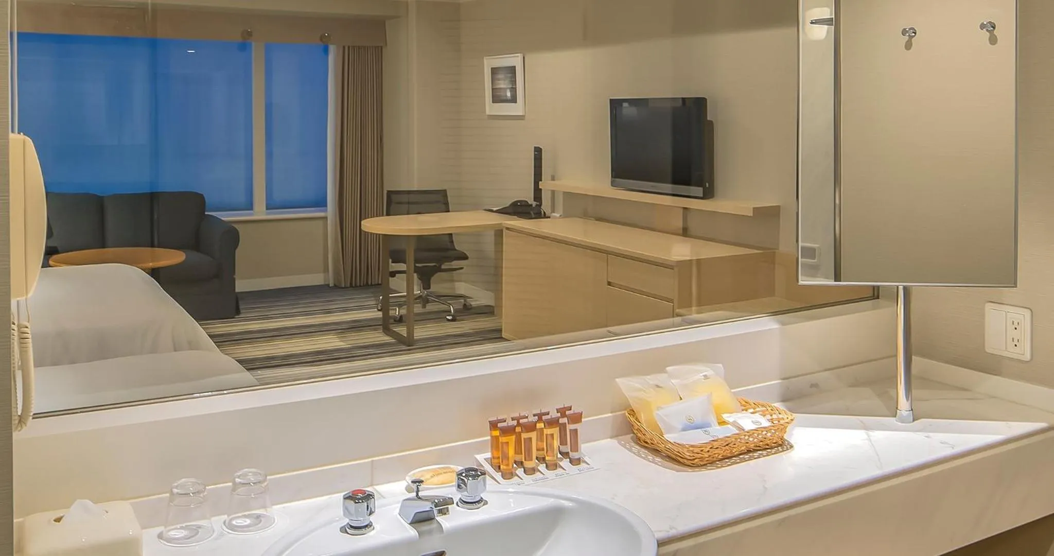 Deluxe Twin Room - single occupancy - Smoking in Sheraton Grande Ocean Resort