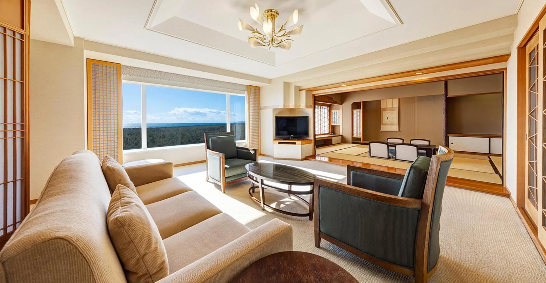 Phoenix Seagaia Ocean Tower