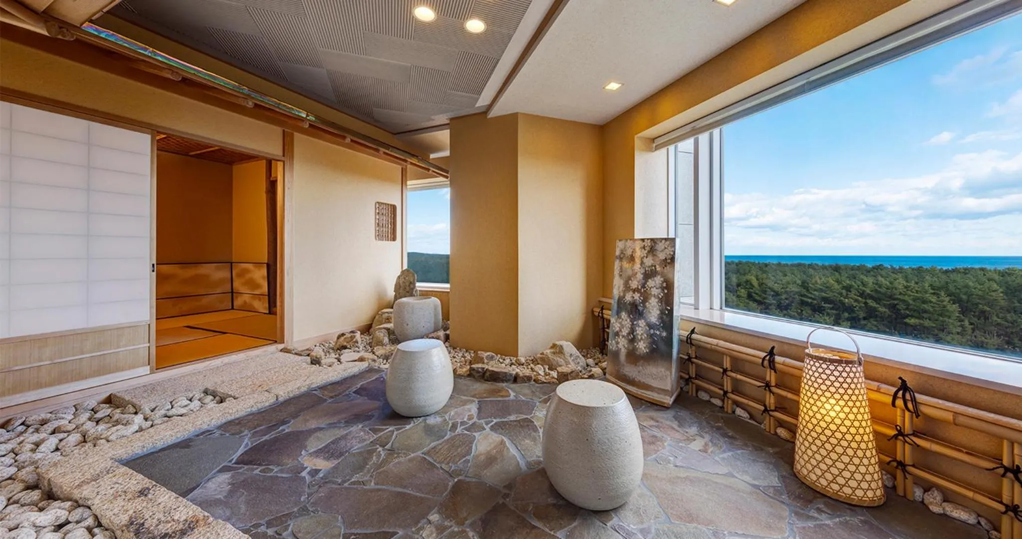 Phoenix Seagaia Ocean Tower