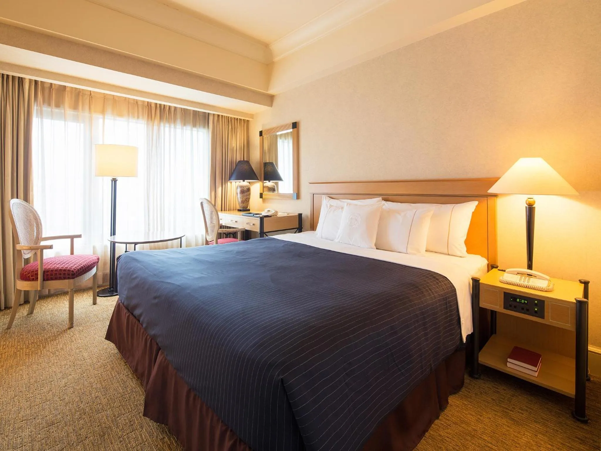 Bed in Kobe Bay Sheraton Hotel & Towers