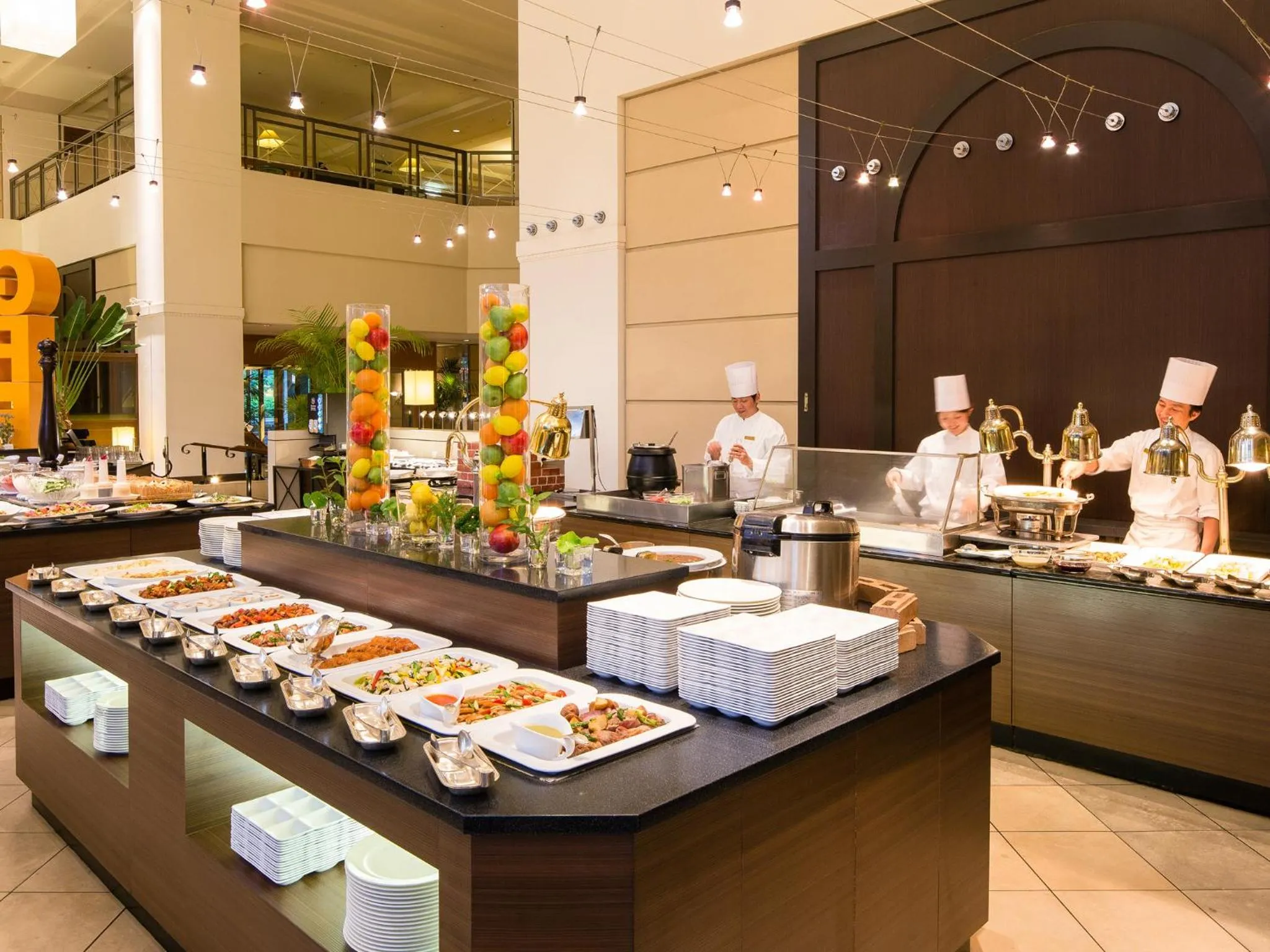 Restaurant/places to eat in Kobe Bay Sheraton Hotel & Towers