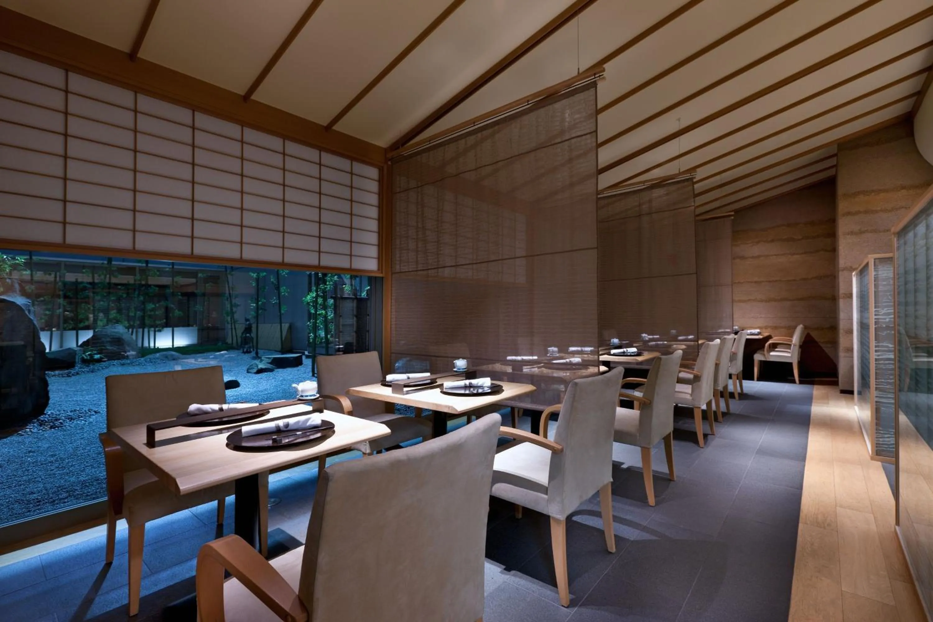 Restaurant/places to eat in The Westin Tokyo
