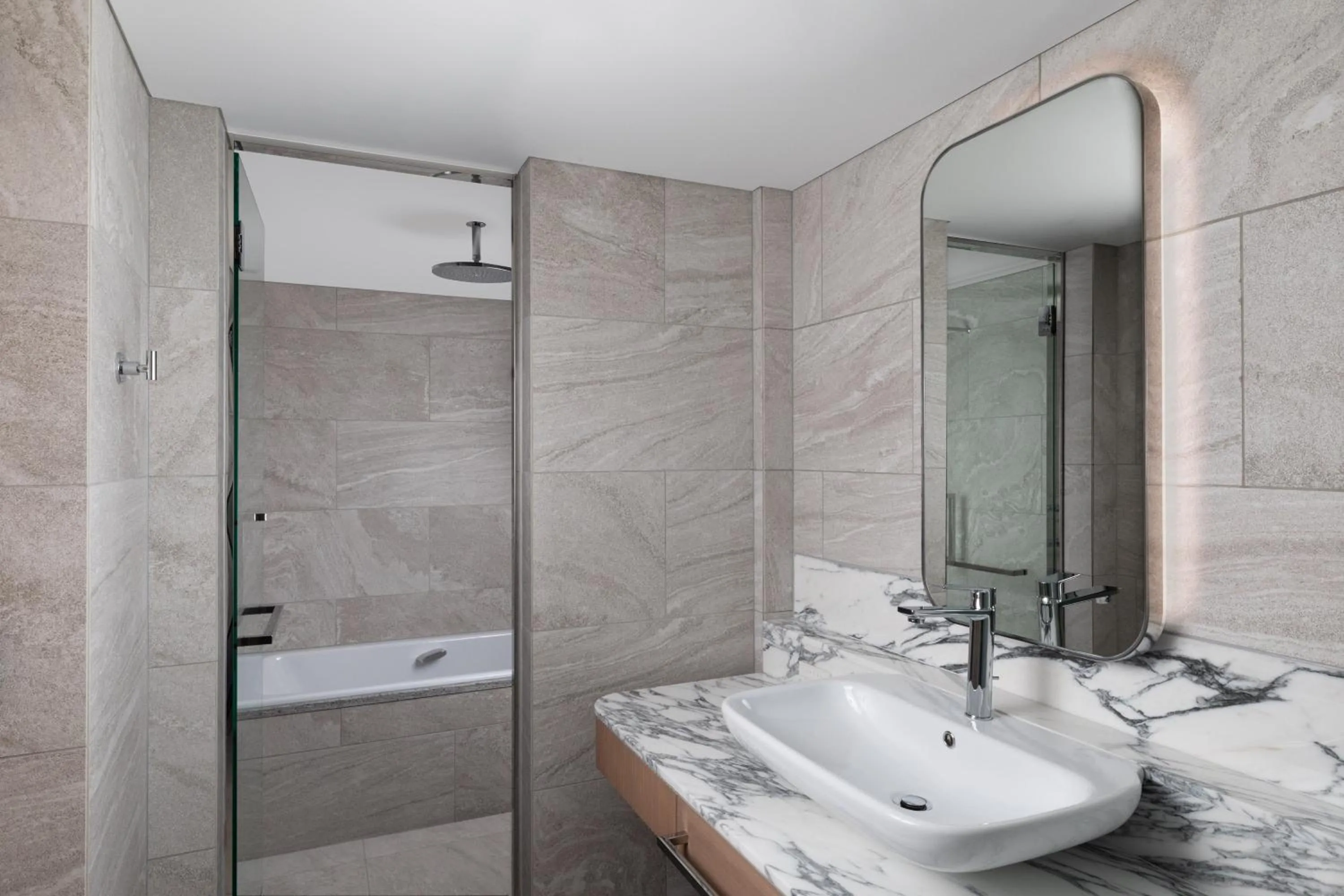 Bathroom in The Westin Miyako Kyoto